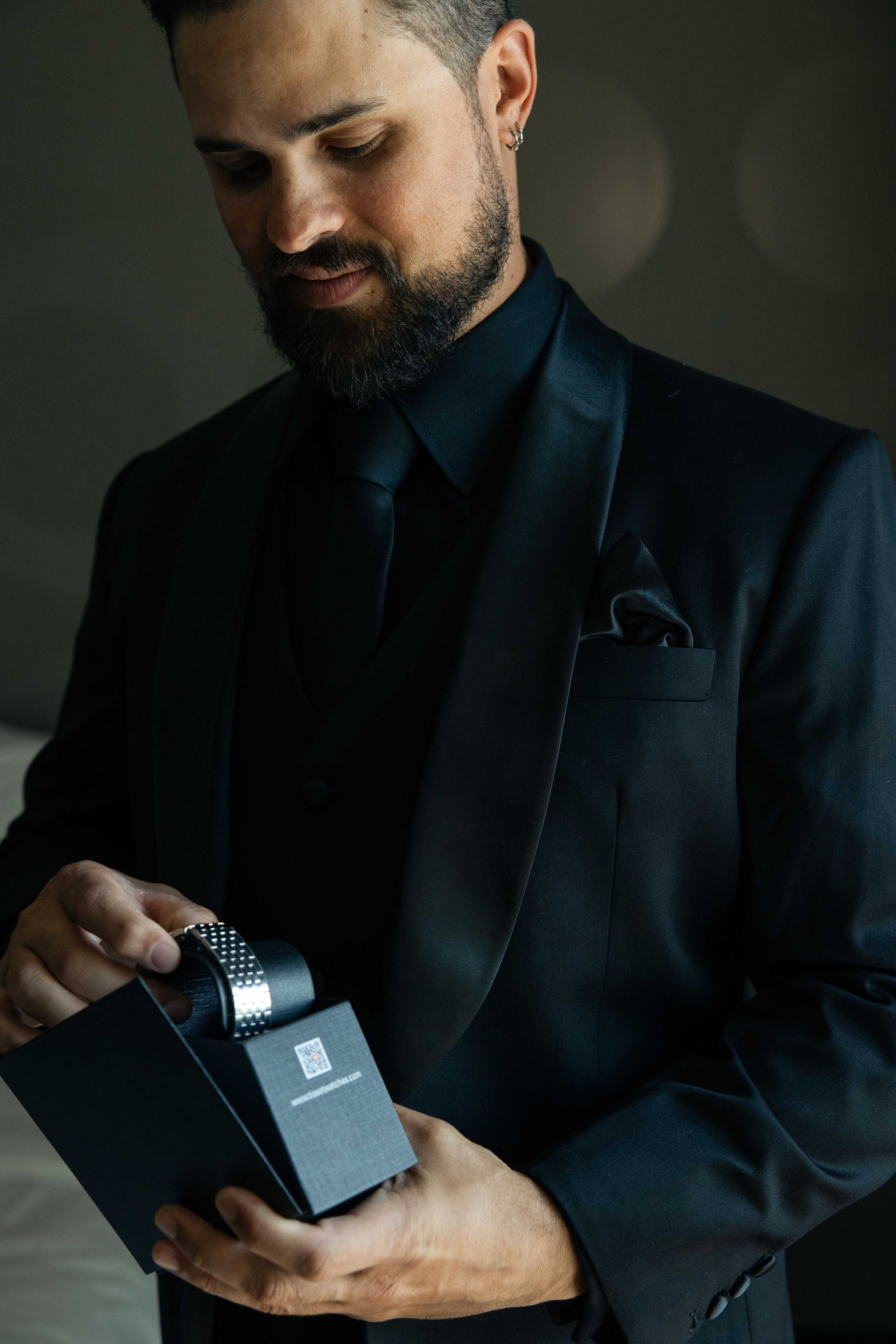 Khrystyna & Zachary (Winnipeg Art Gallery). Wedding Photographer in Winnipeg — Cinematic & Timeless by Vitiuk Photography