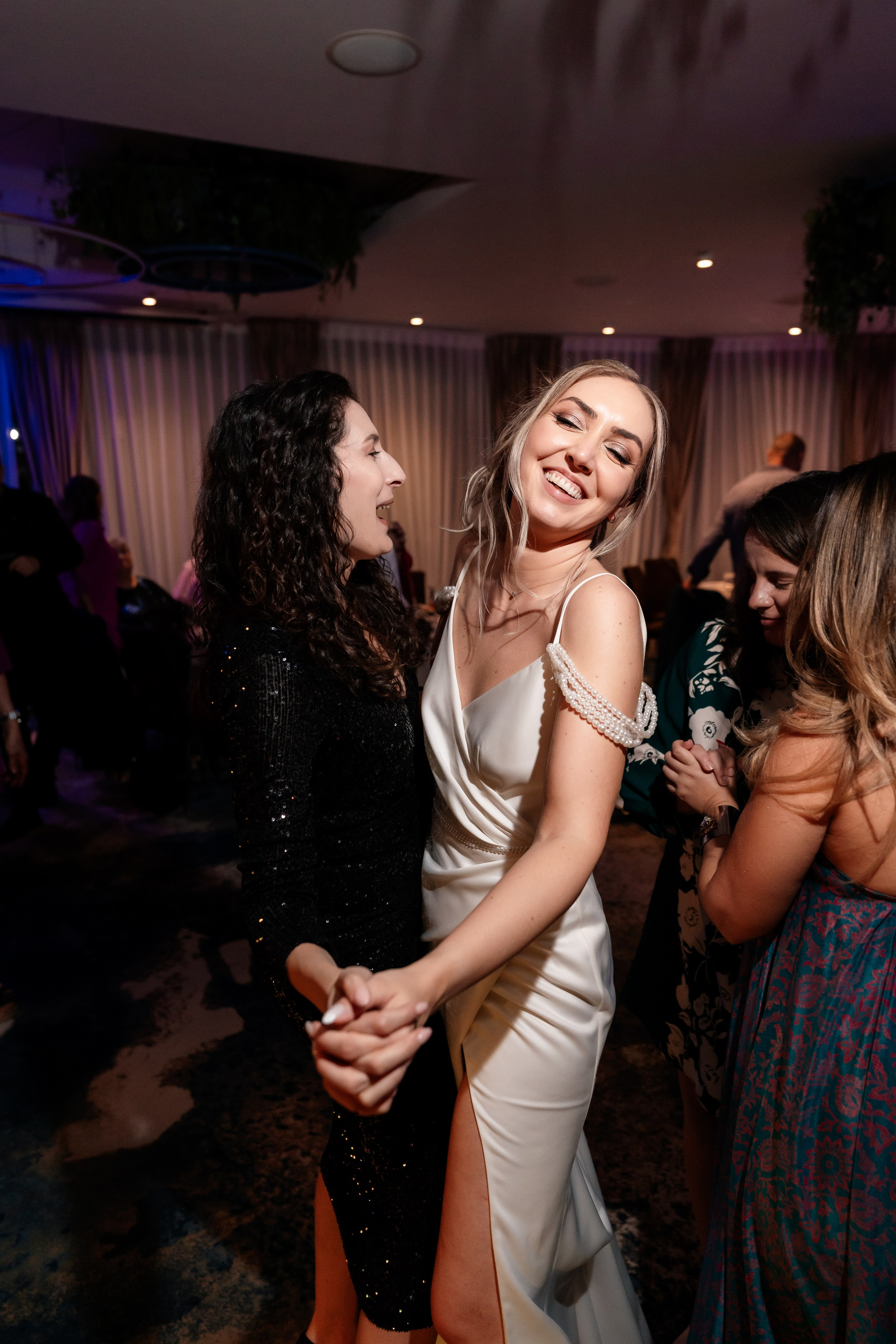 Madisson & Alex. Destination Wedding Photographer Alex Pasarelu