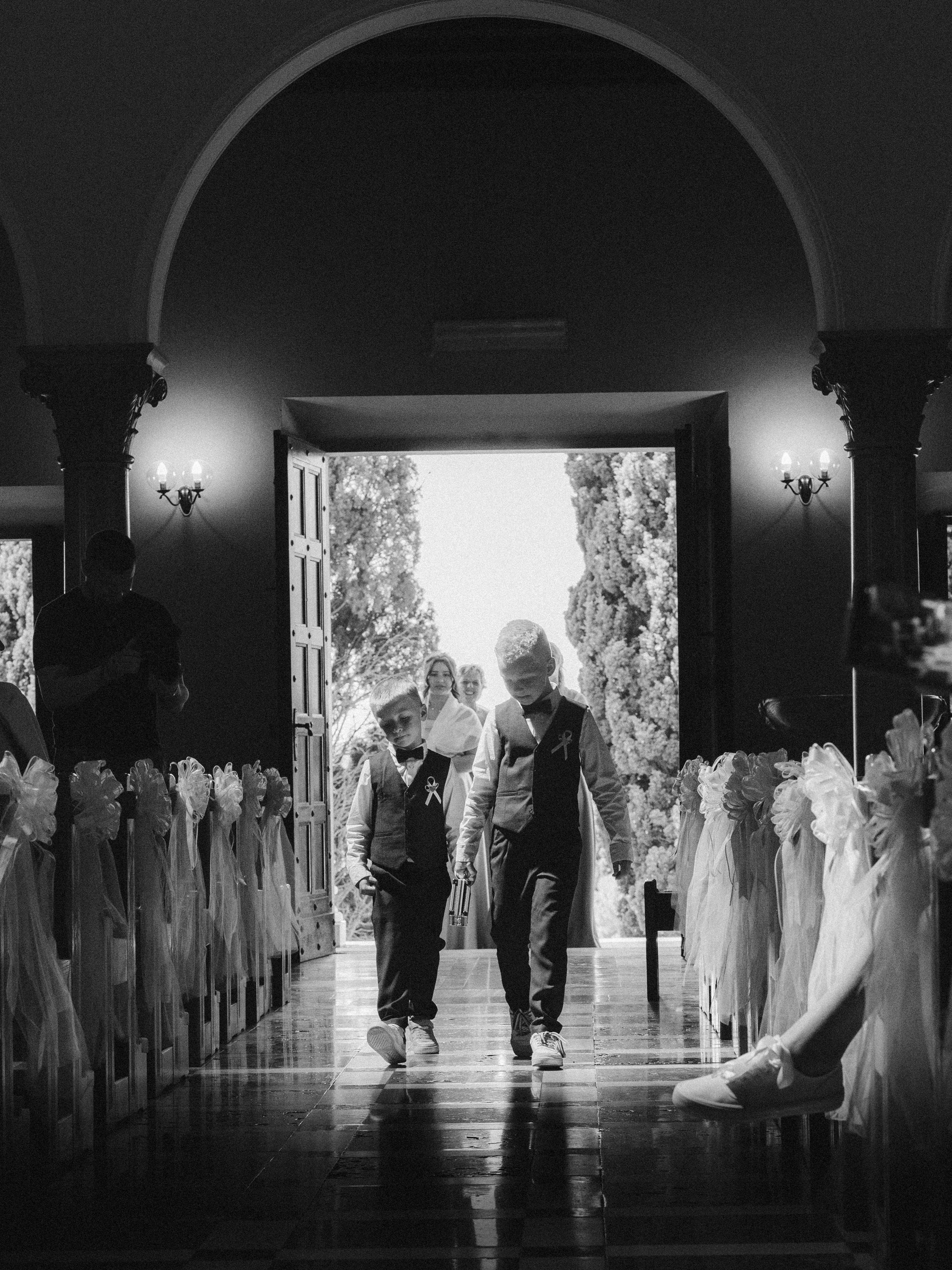 Weddings. Capturedwell