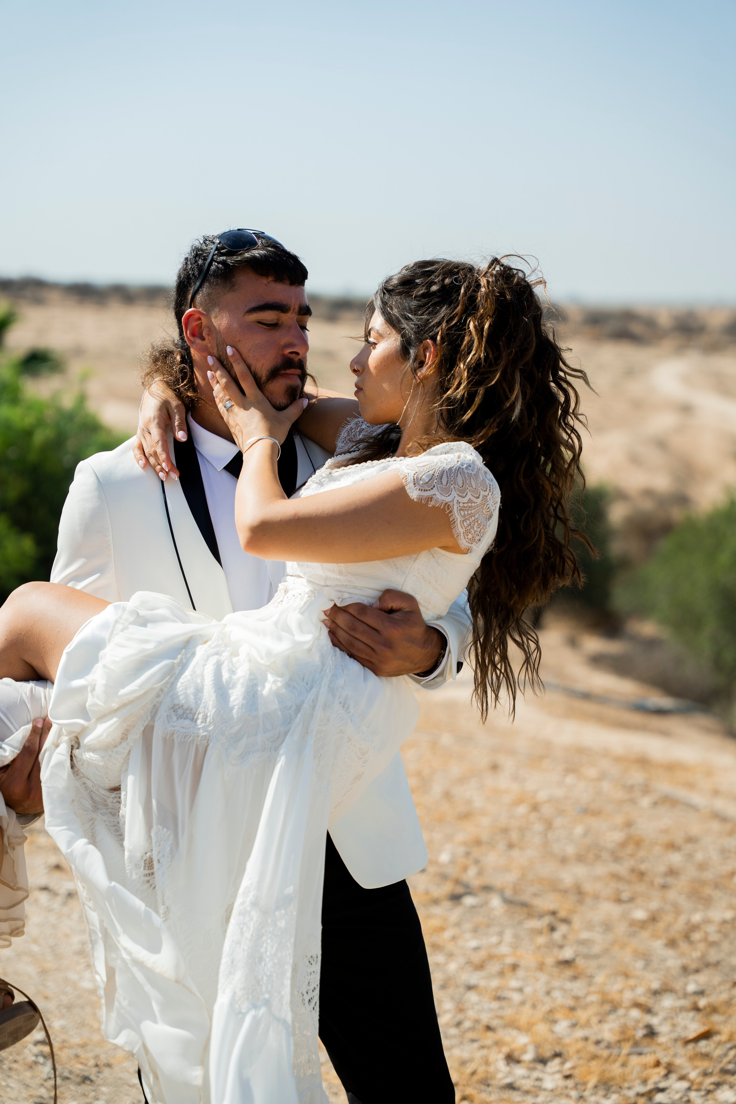 אביה ואחיה. יוסף מזרחי צילום חתונה, ברית וזוגיות. צלם מקצועי שאוהב להוציא אתכם הכי יפים ברגעים הכי מרגשים