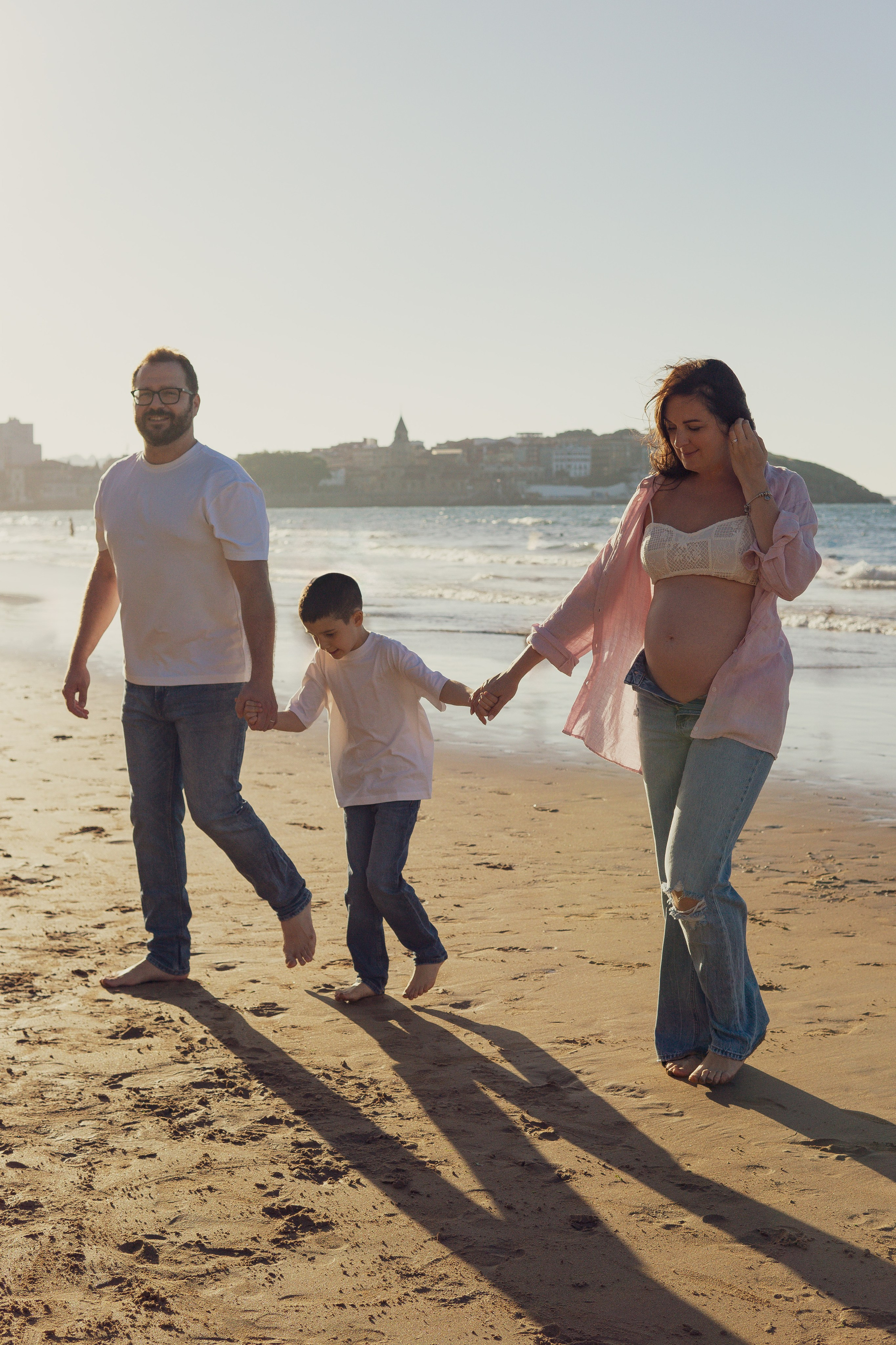 Pregnancy. Family and portraits photographer| Anna Luchina