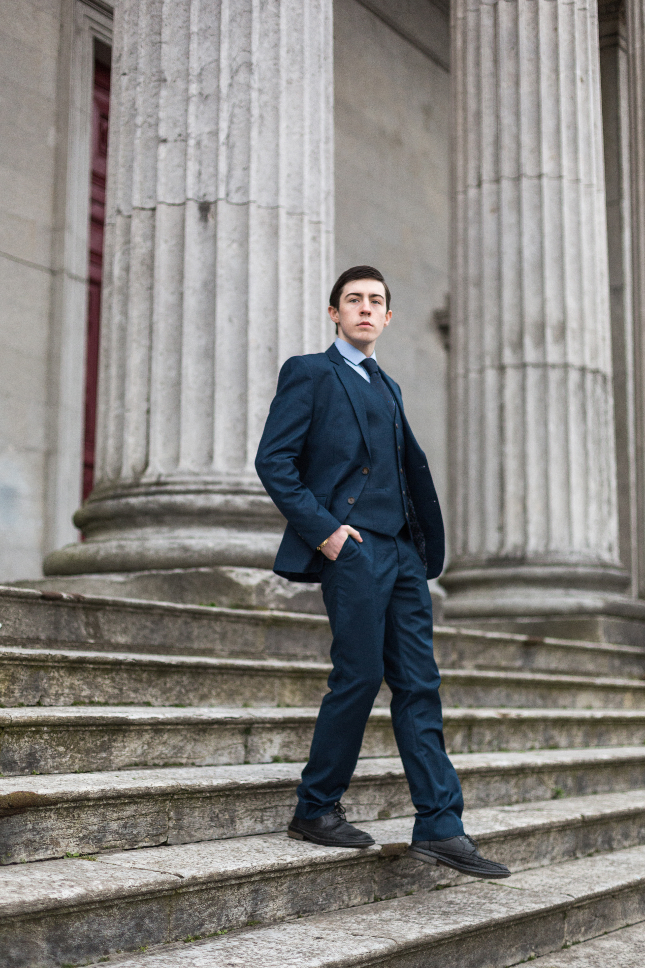 Peace behind. Wedding, family and children photography, portrait, reportage. photogr