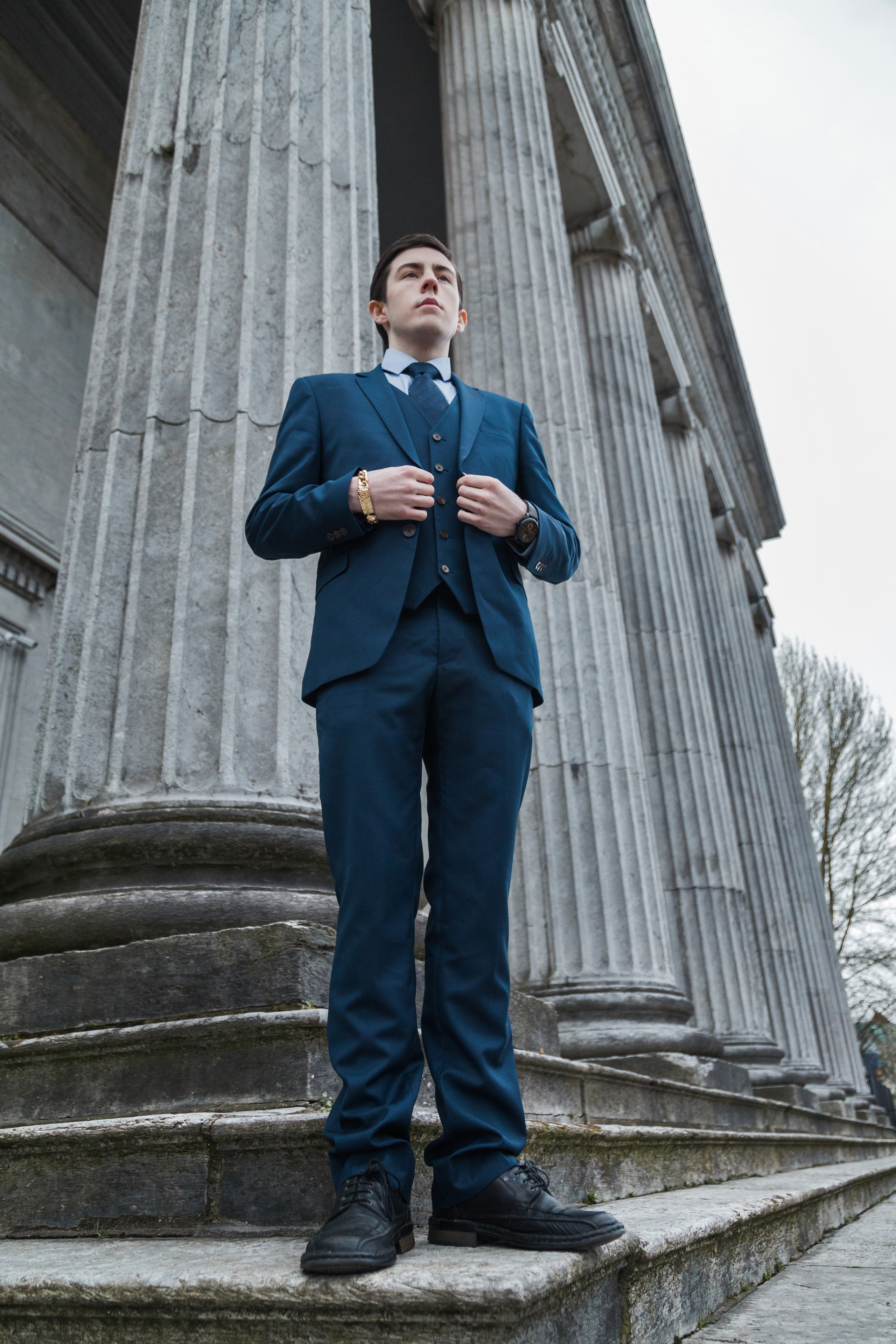 Peace behind. Wedding, family and children photography, portrait, reportage. photogr