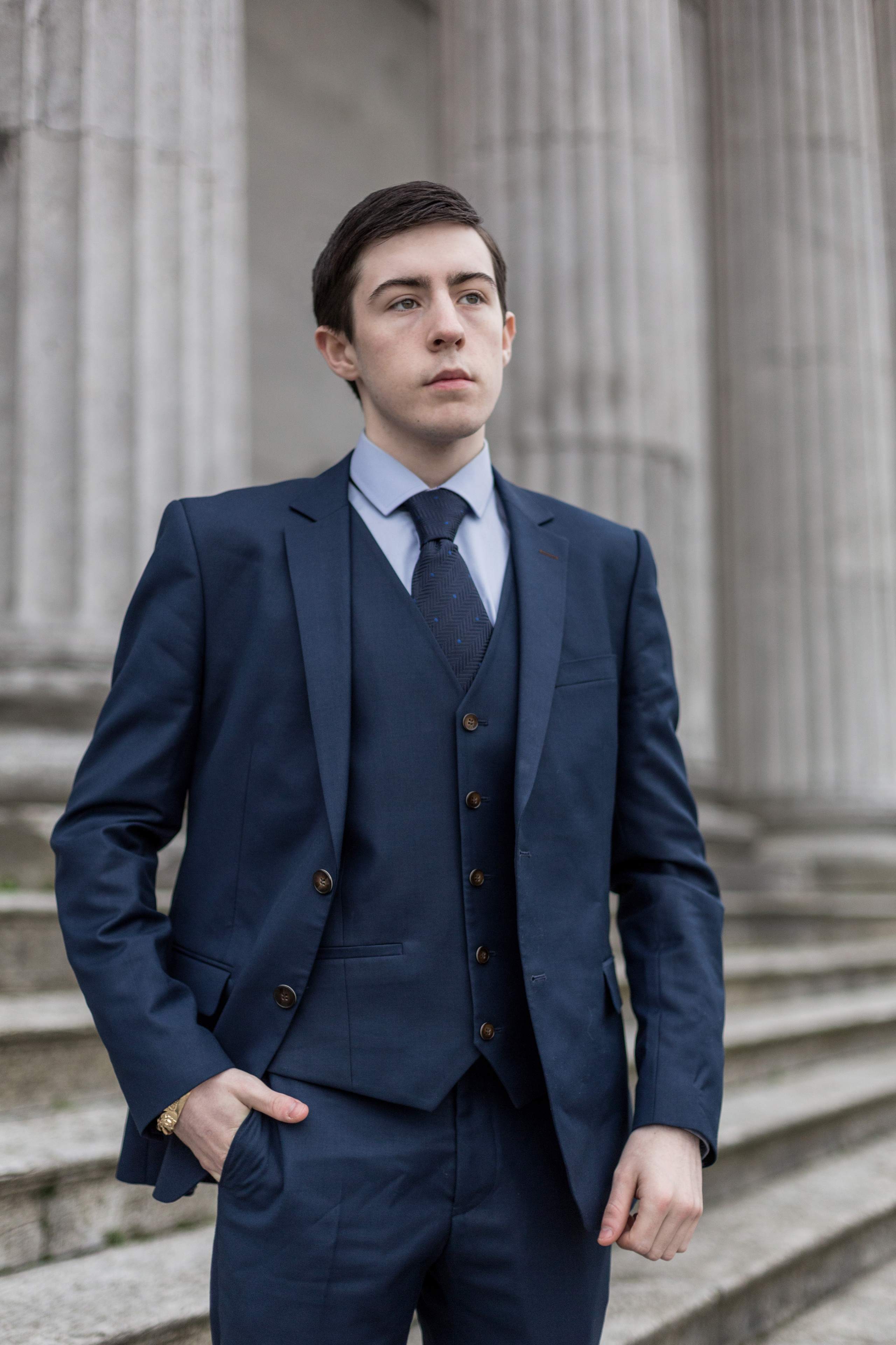 Peace behind. Wedding, family and children photography, portrait, reportage. photogr