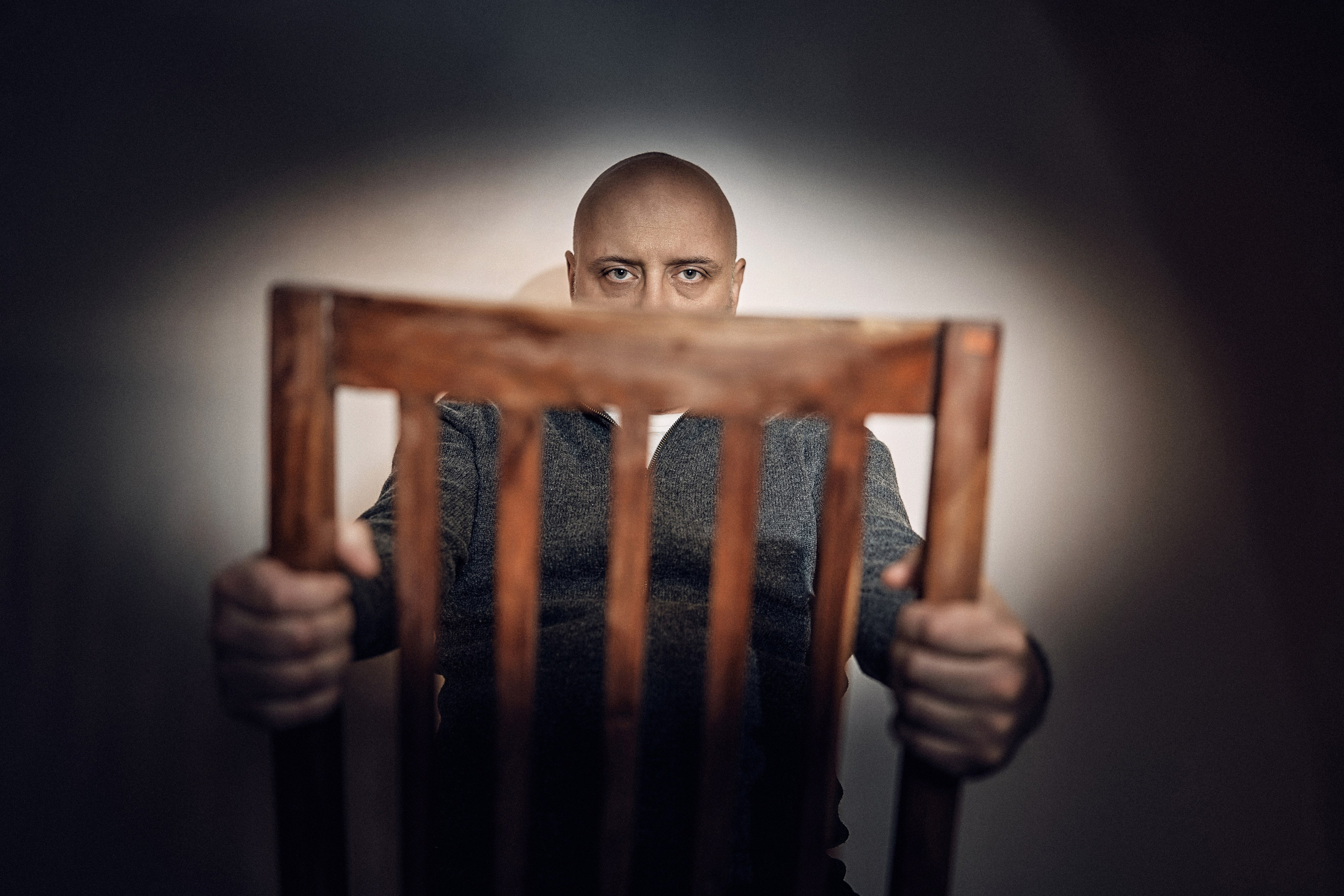 Portret Malarza - Simeon Genew - Portrety w studio - Fotograf i wideograf Andriej Szypiłow