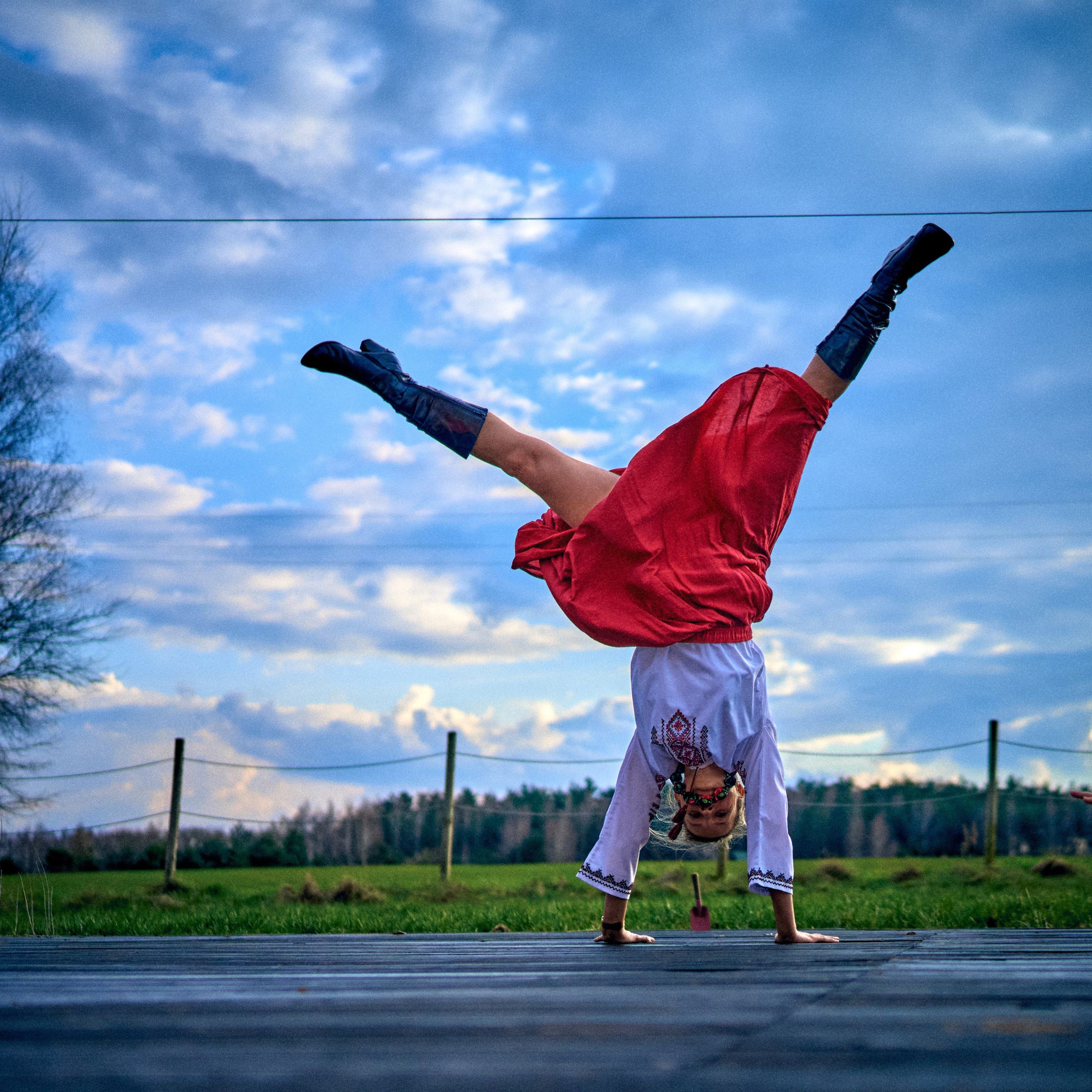 Ania - niespodziewana chłopka. Andriej Szypilow - Fotografia & Wideografia