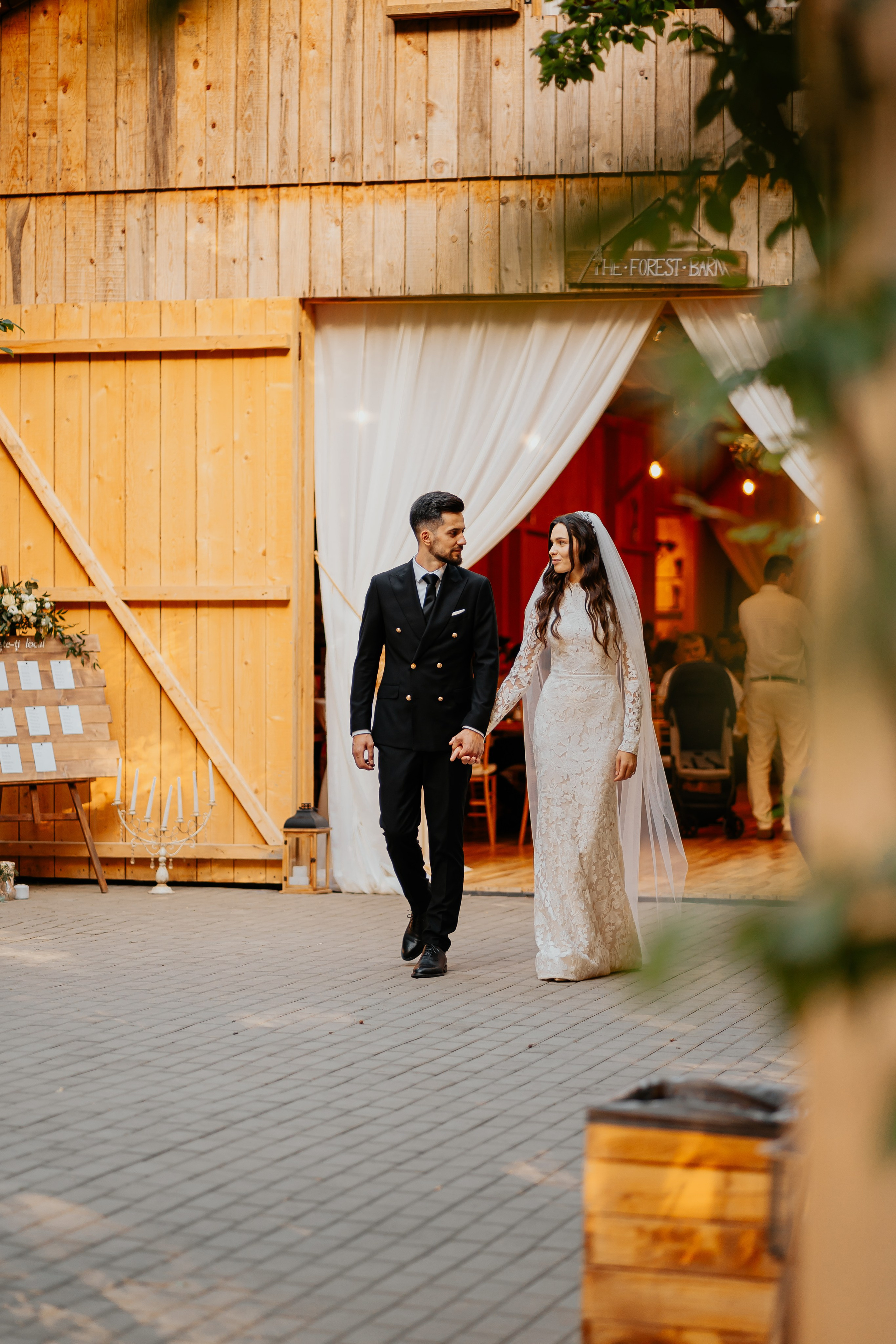 E & V. Fotograf Nunta Iasi - Hearts & Pictures