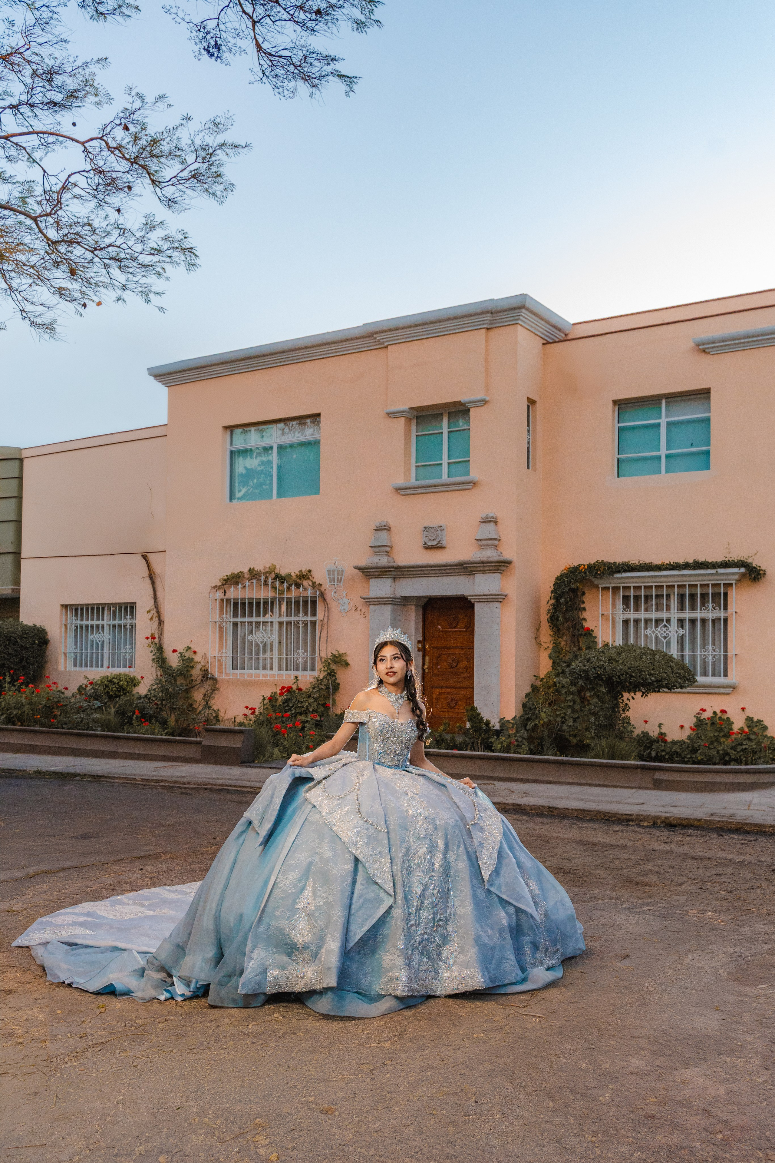 XV DE CAMILA SESION. Studio KVTA | Fotografía y Video de Bodas en Arequipa