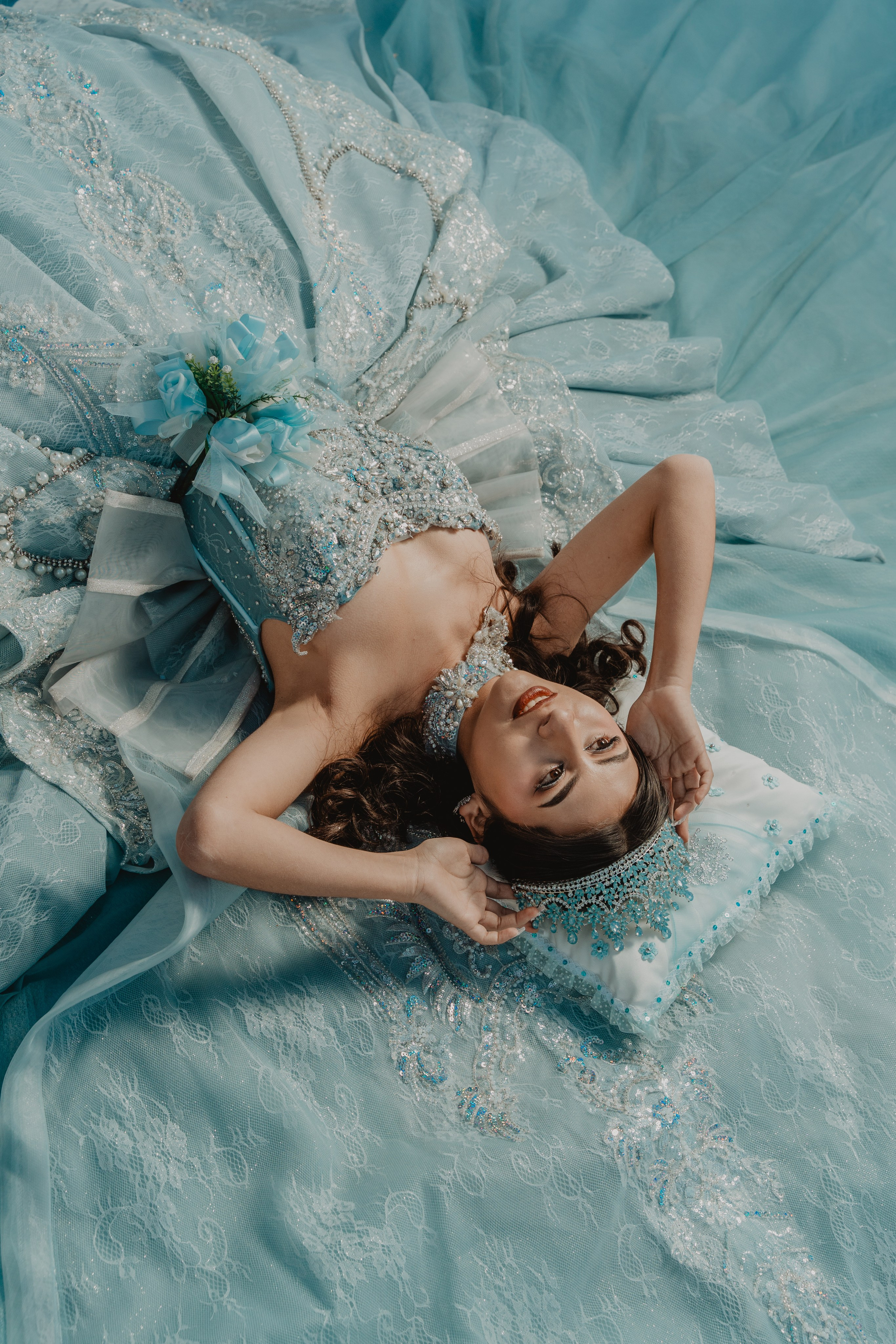 XV DE CAMILA SESION. Studio KVTA | Fotografía y Video de Bodas en Arequipa