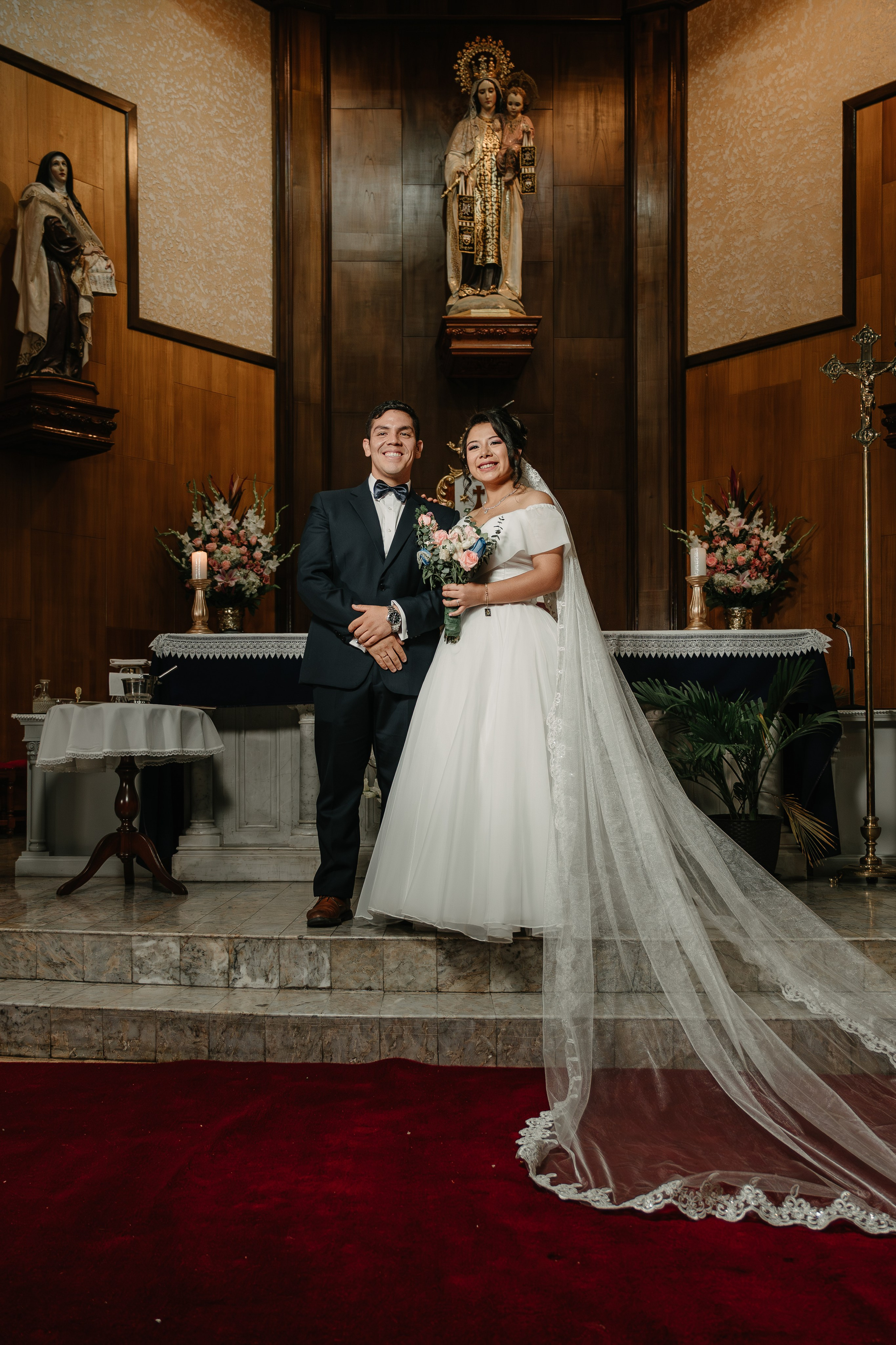 ALEJANDRA + RODRIGO BODA RELIGIOSA. Studio KVTA | Fotografía y Video de Bodas en Arequipa