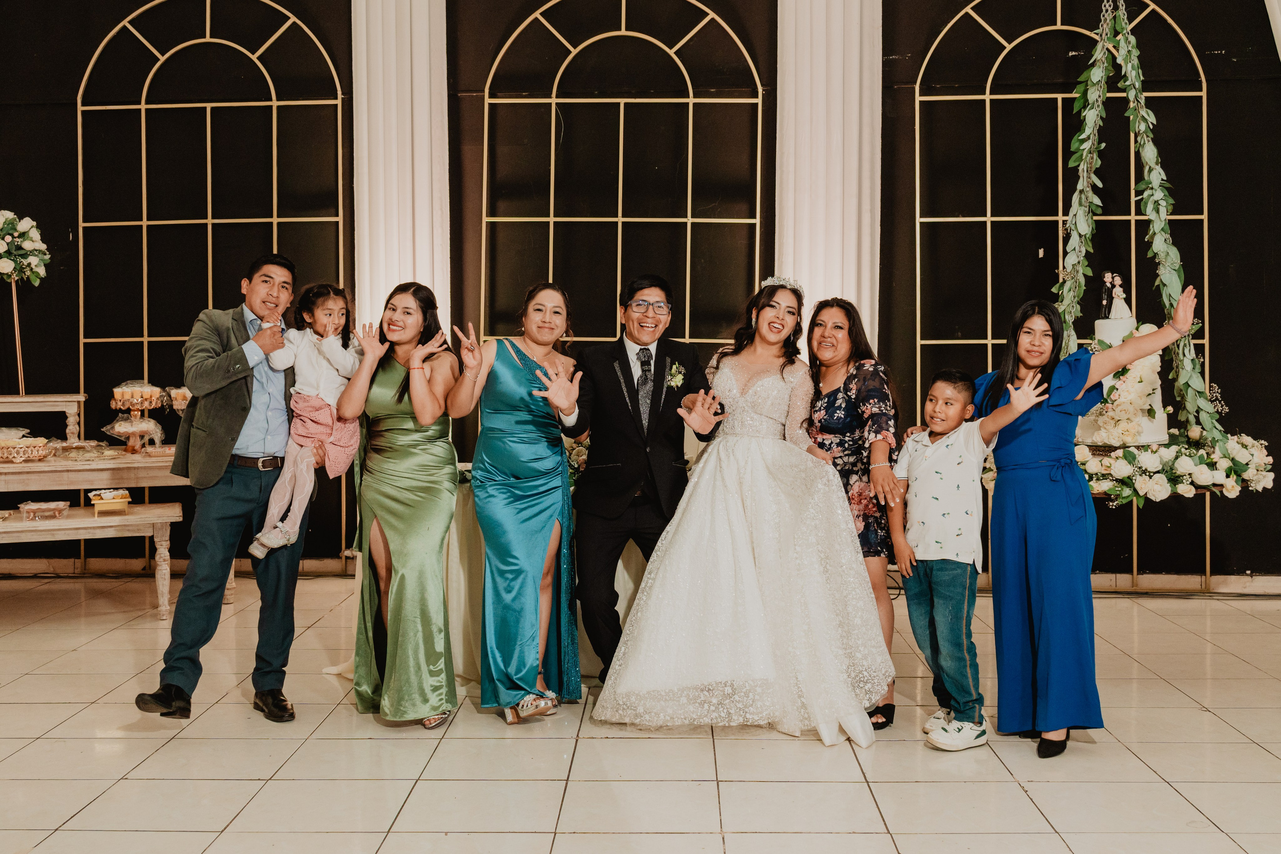 FERNANDO + MARIBEL | BODA RELIGIOSA. Studio KVTA | Fotografía y Video de Bodas en Arequipa