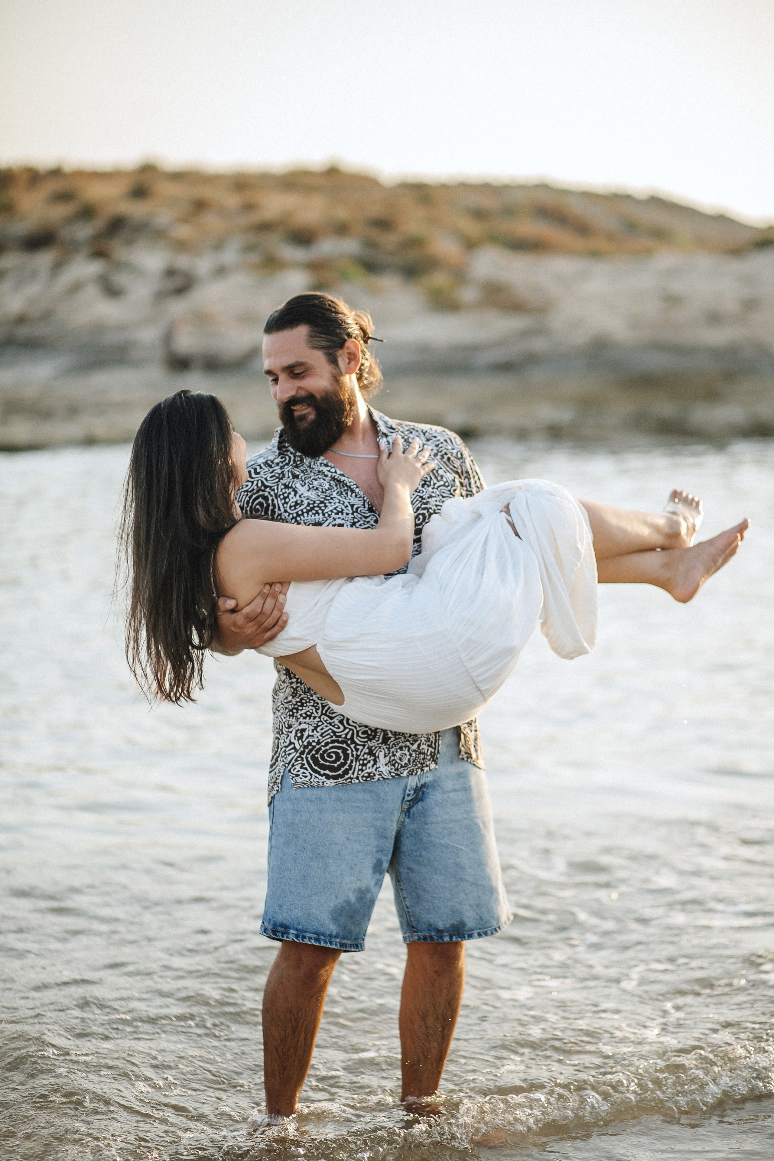 Save the date. Family photographer in Israel