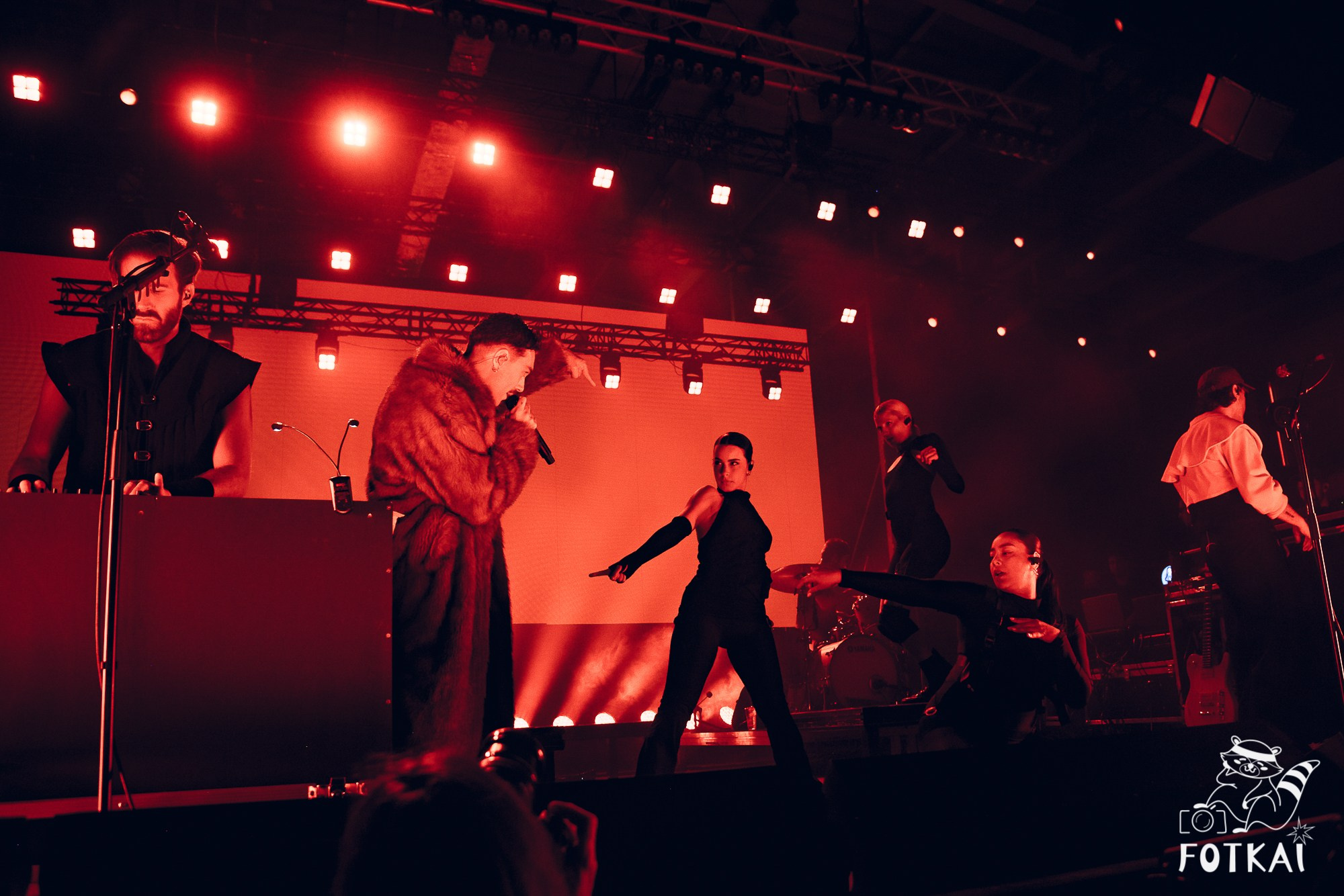 Фотоотчёт с концерта Miss Caffeina 27 марта 2026 в Аликанте | FOTKAI