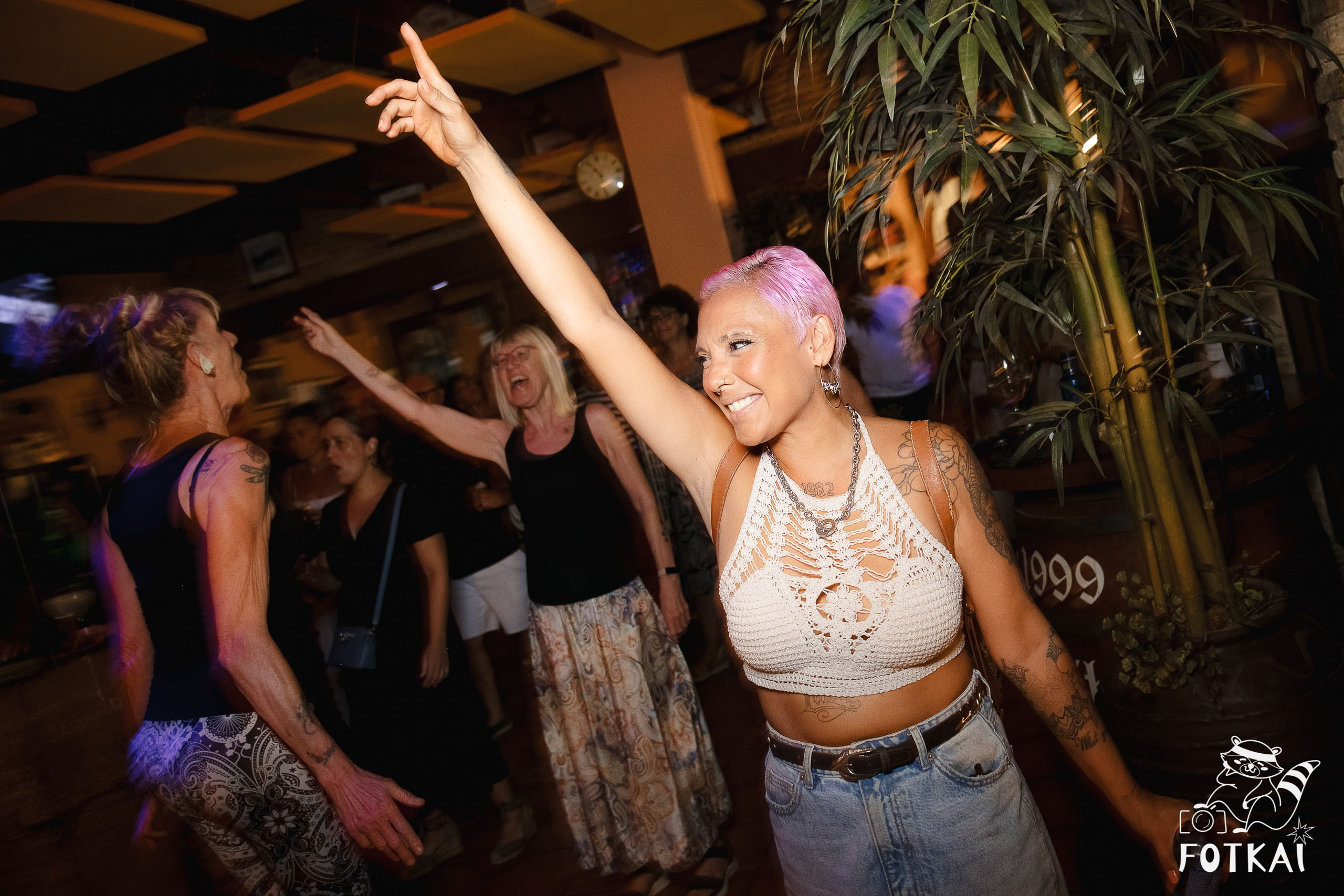 Stones of the Coast en Café Aljibe Rojales: Reportaje fotográfico 30.08.25 | FOTKAI