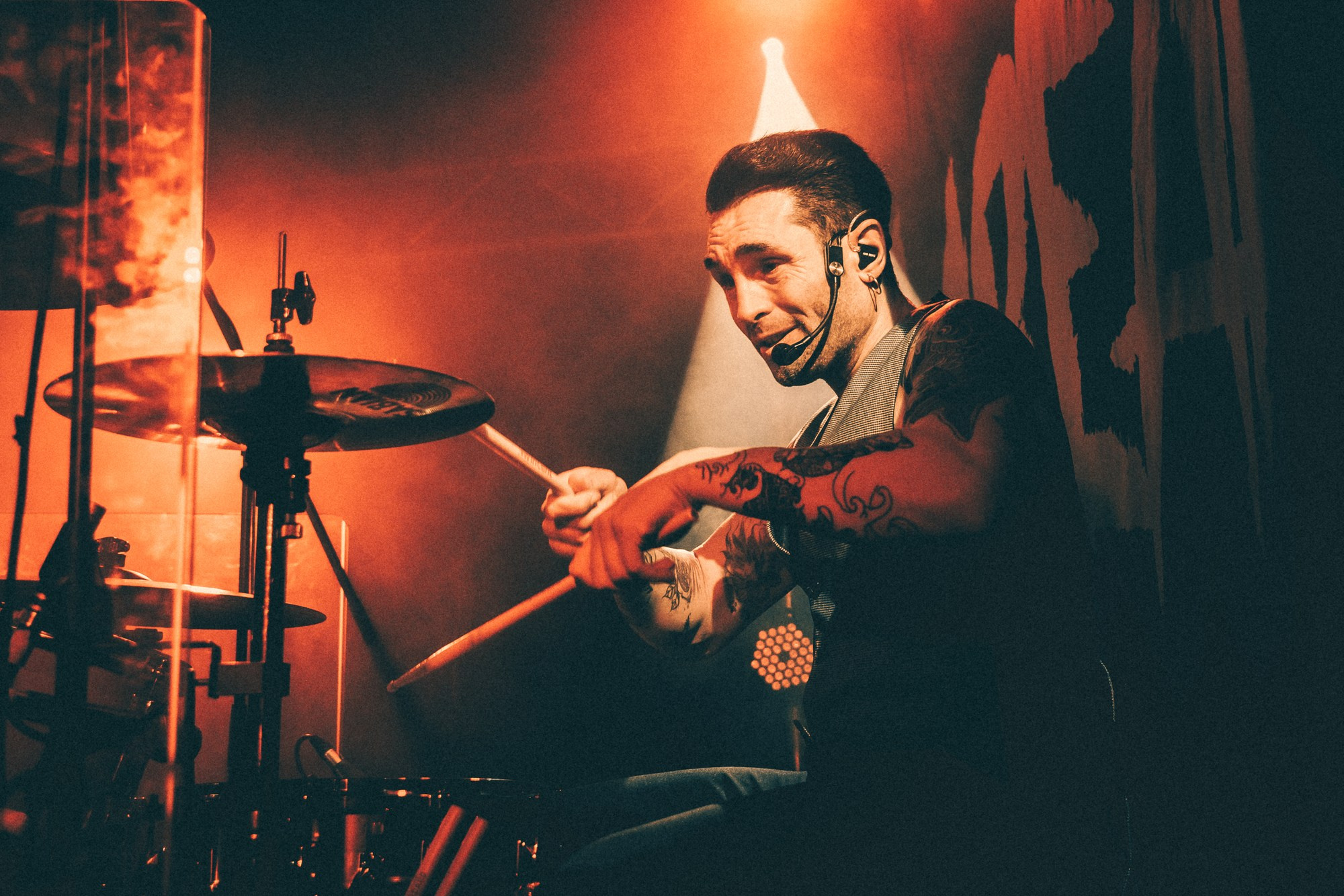 DENISDENIS — reportaje fotográfico del concierto en la Sala Marearock (Alicante) | FOTKAI