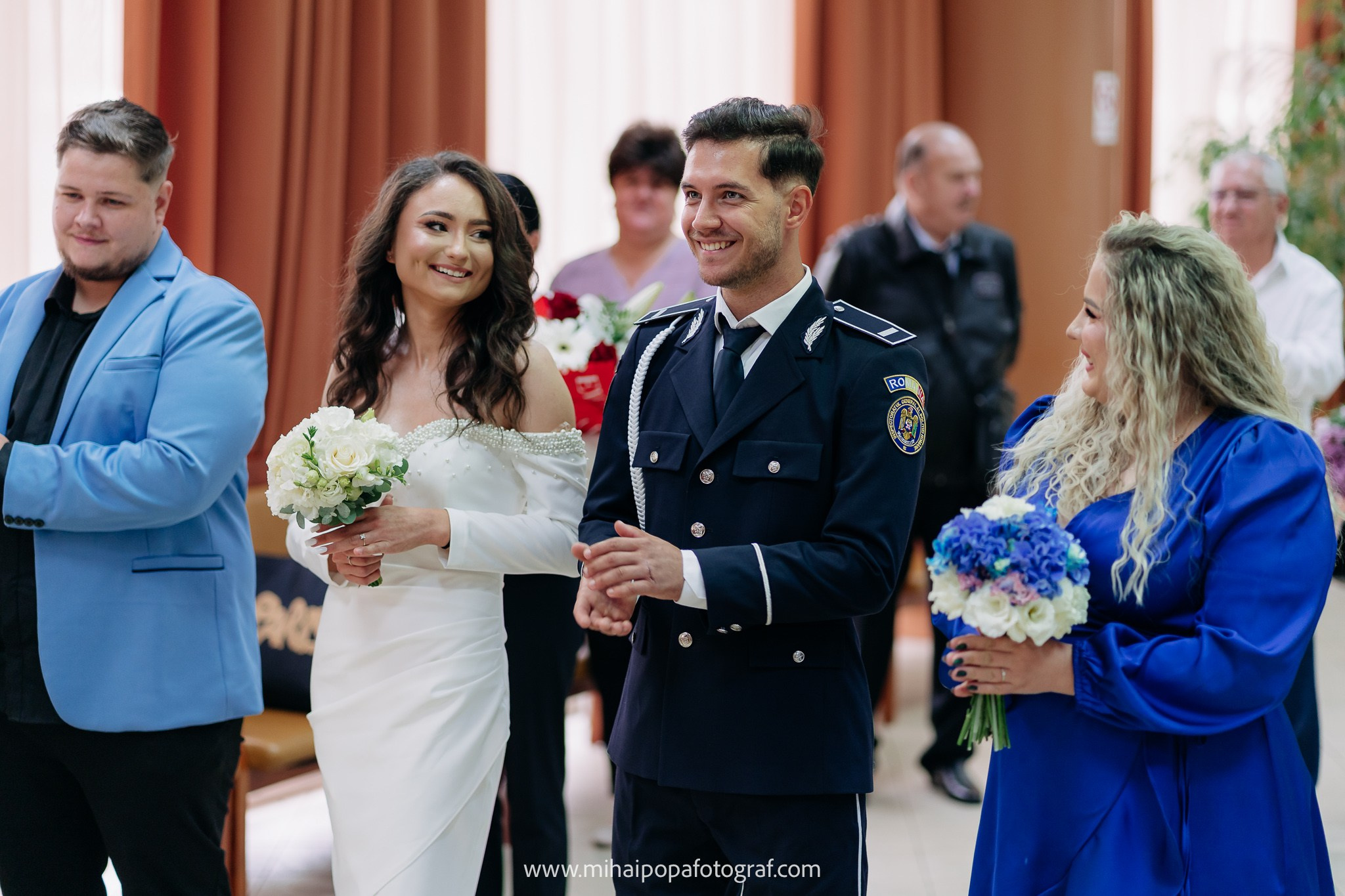 Fotograf Cununie Civilă în București - Mihai Popa Fotograf. Fotograf Nuntă & Botez București - Mihai Popa | Dincolo de oameni, imortalizez emoții!