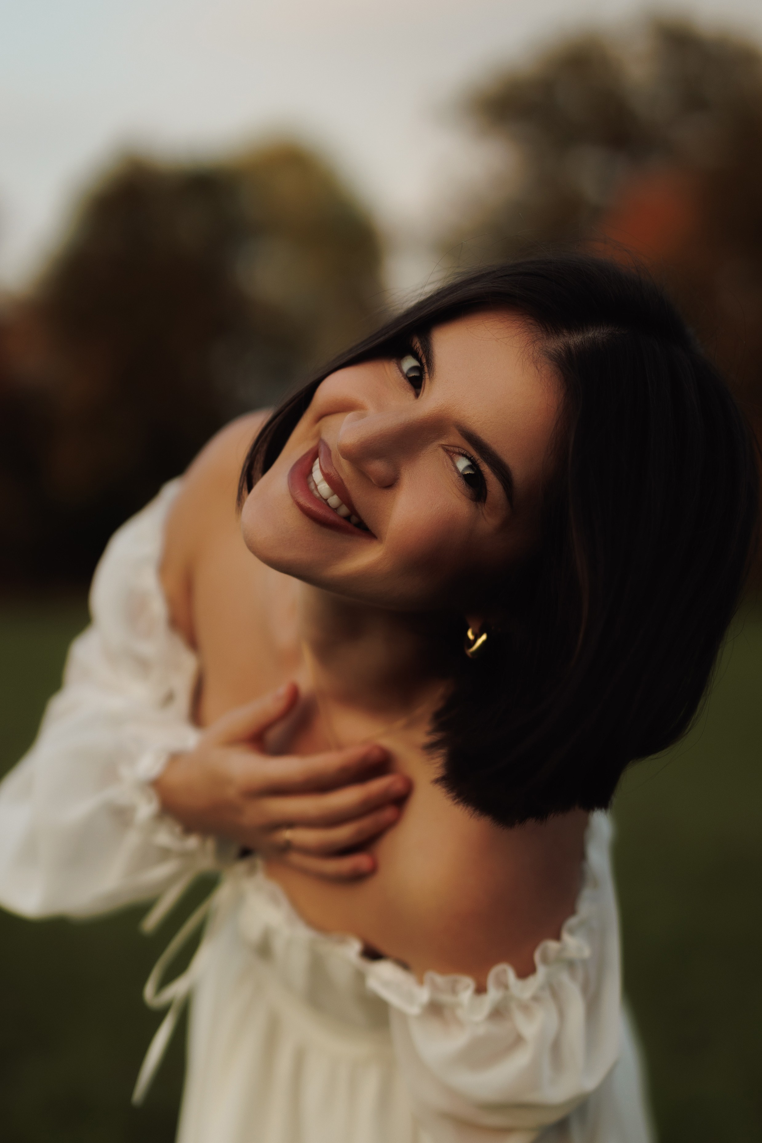 Autumn Park Photoshoot | Woman in White Dress. Cinematic&Elegant Portraits by Kristina Kozheltsova. Kristina Kozheltsova- Soulful Portrait&Lifestyle&Love Story Photographer in Leipzig, Germany