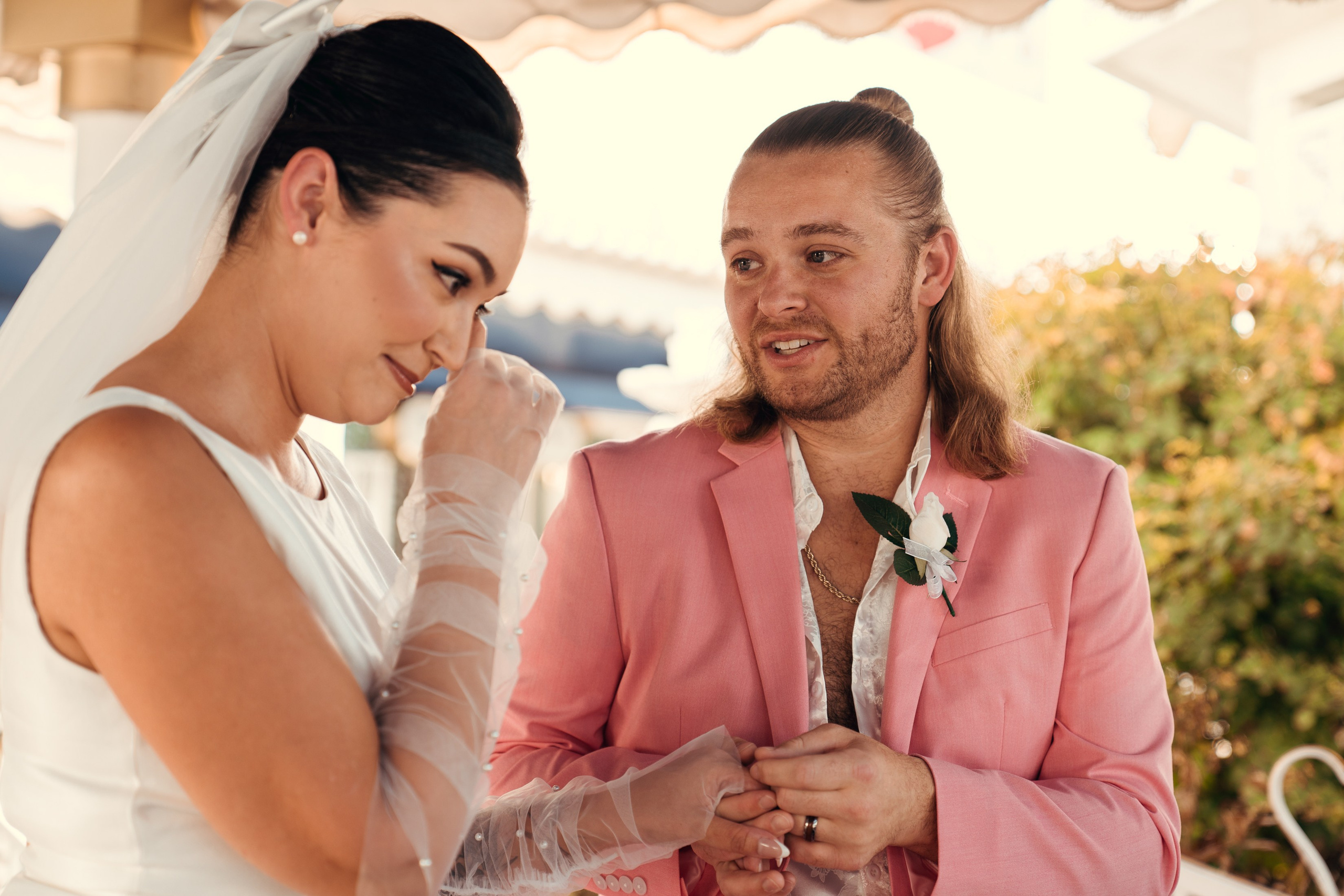 Joey&Afton. Wedding & elopement photographer Viktoriya Kravtsov. Las Vegas