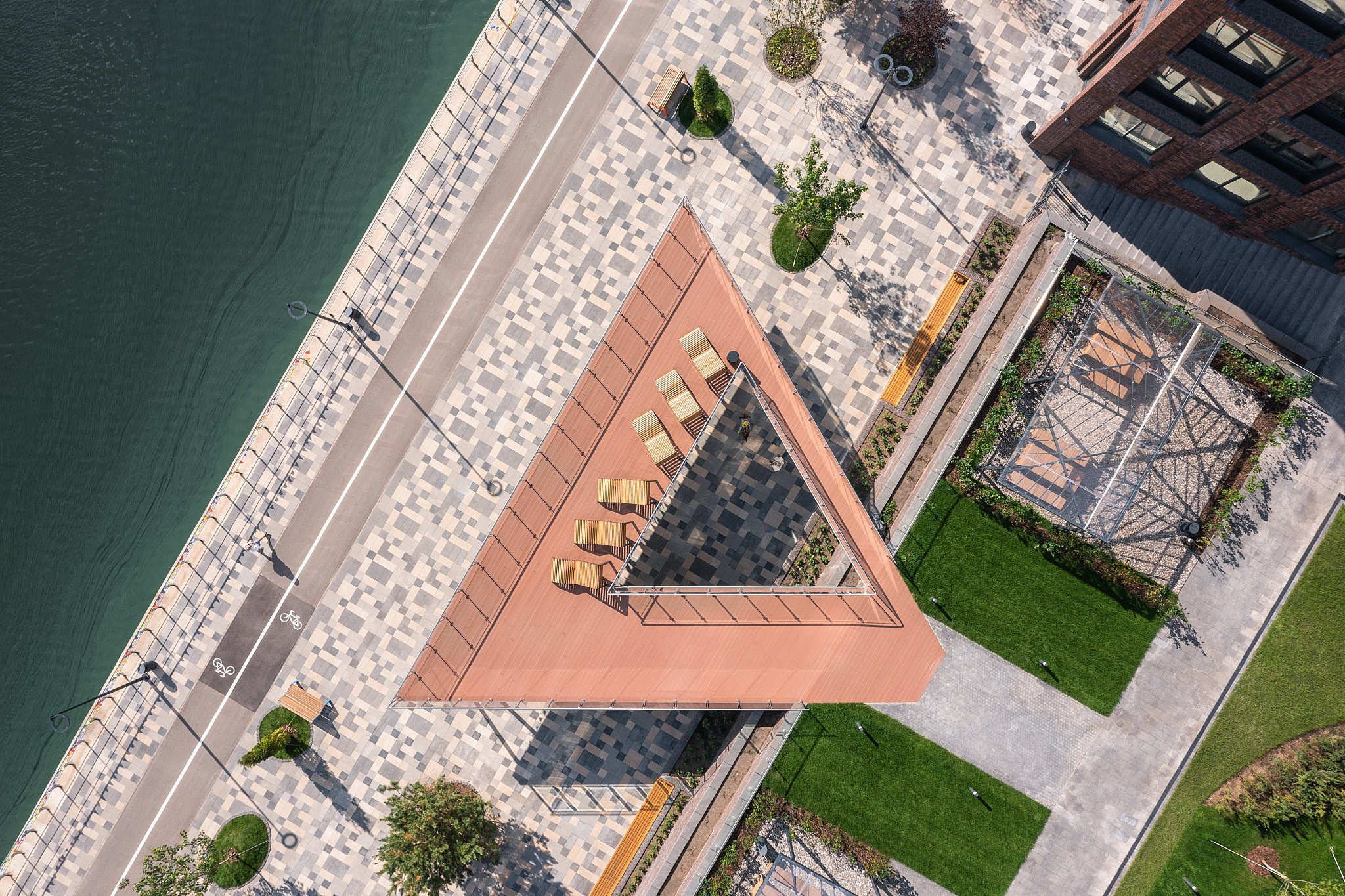 Жилой комплекс Риверпарк, Архитектурный Диалог с Москвой