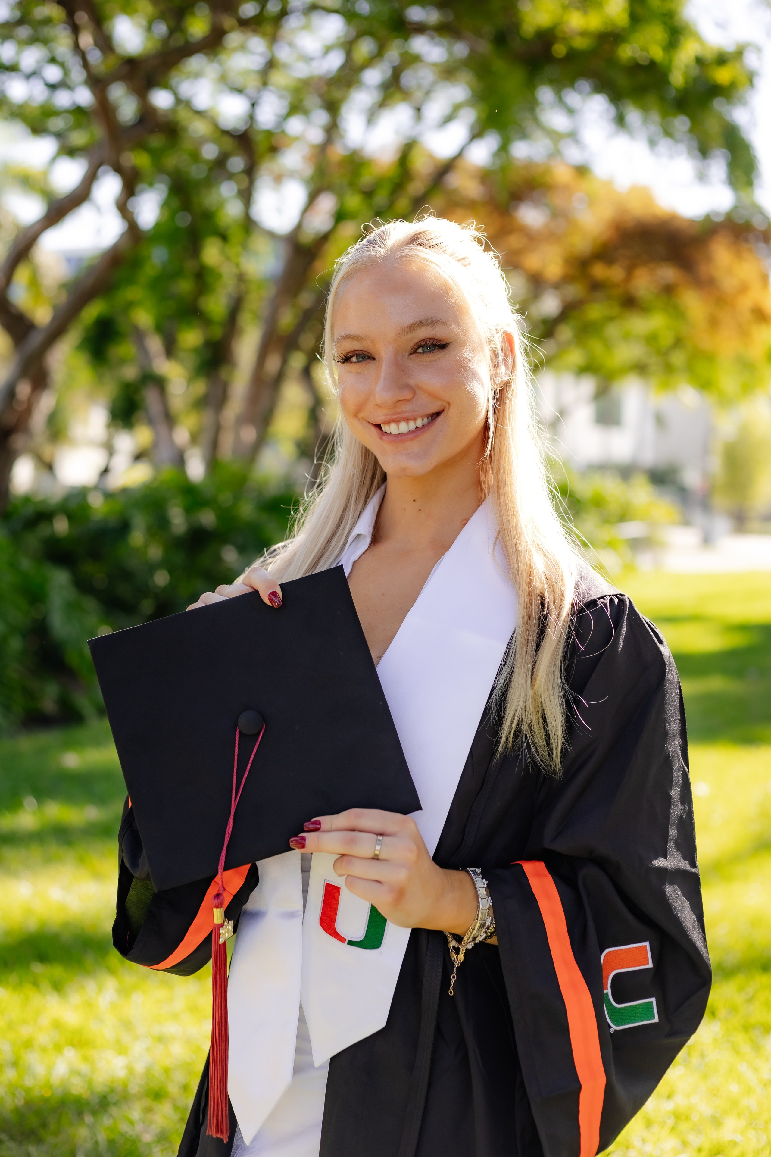 10 Spots For Graduation Photos At University of Miami. Portrait and graduation photographer Marina Simanava