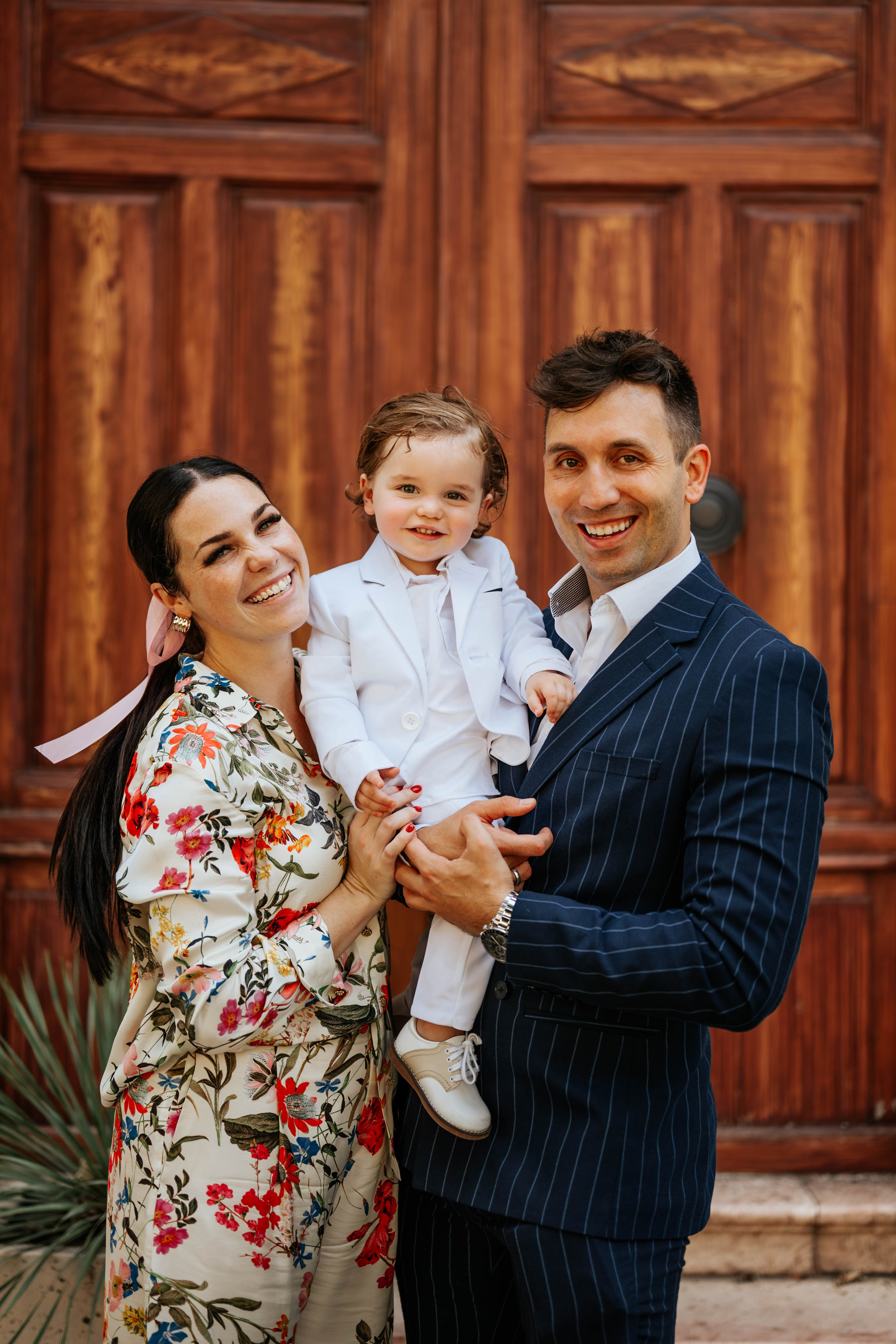 Saint & Igor - krštenje. Dečiji i porodični fotograf