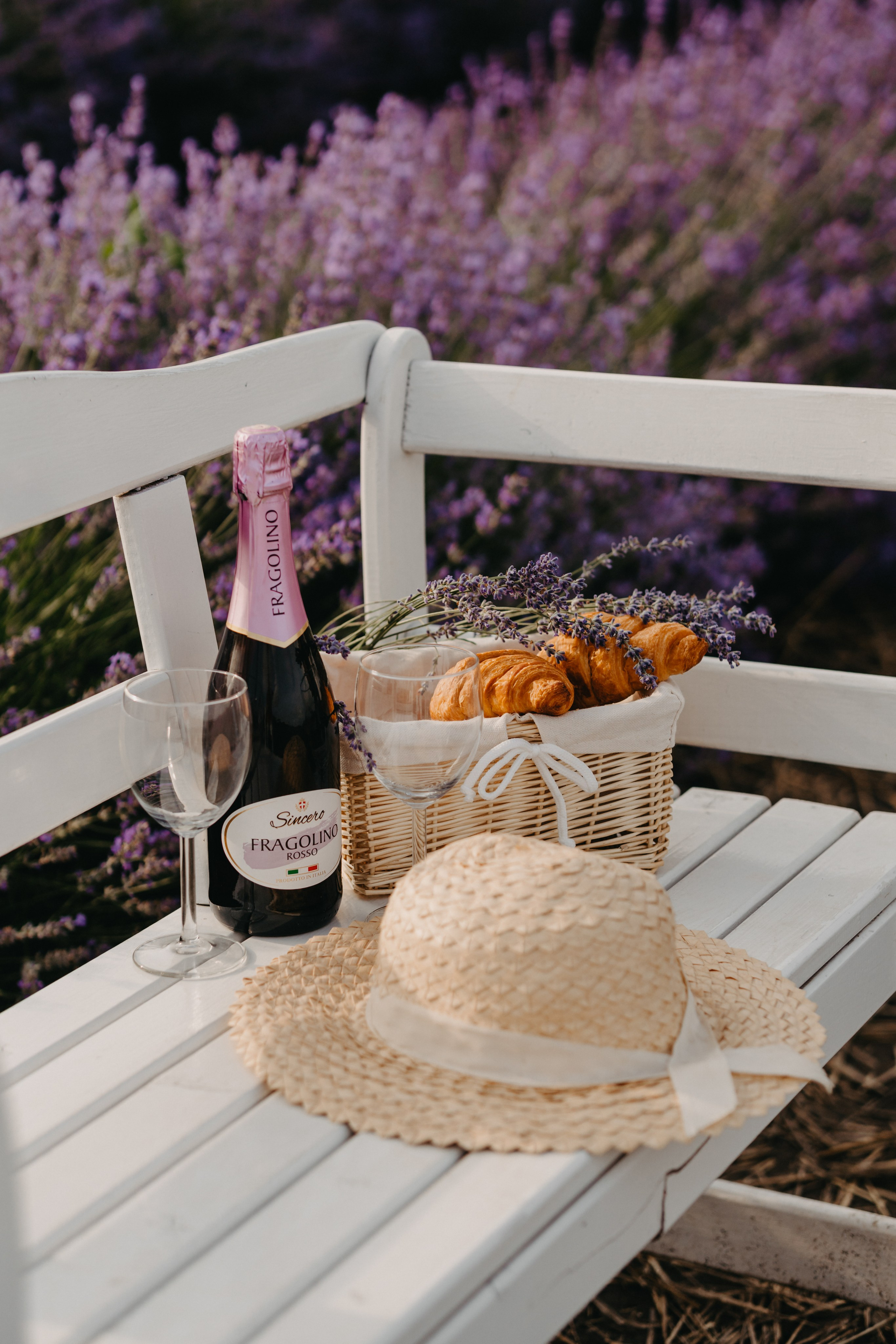 Hand in Hand. Fotograf Katowice – sesje indywidualne, rodzinne, ślubne