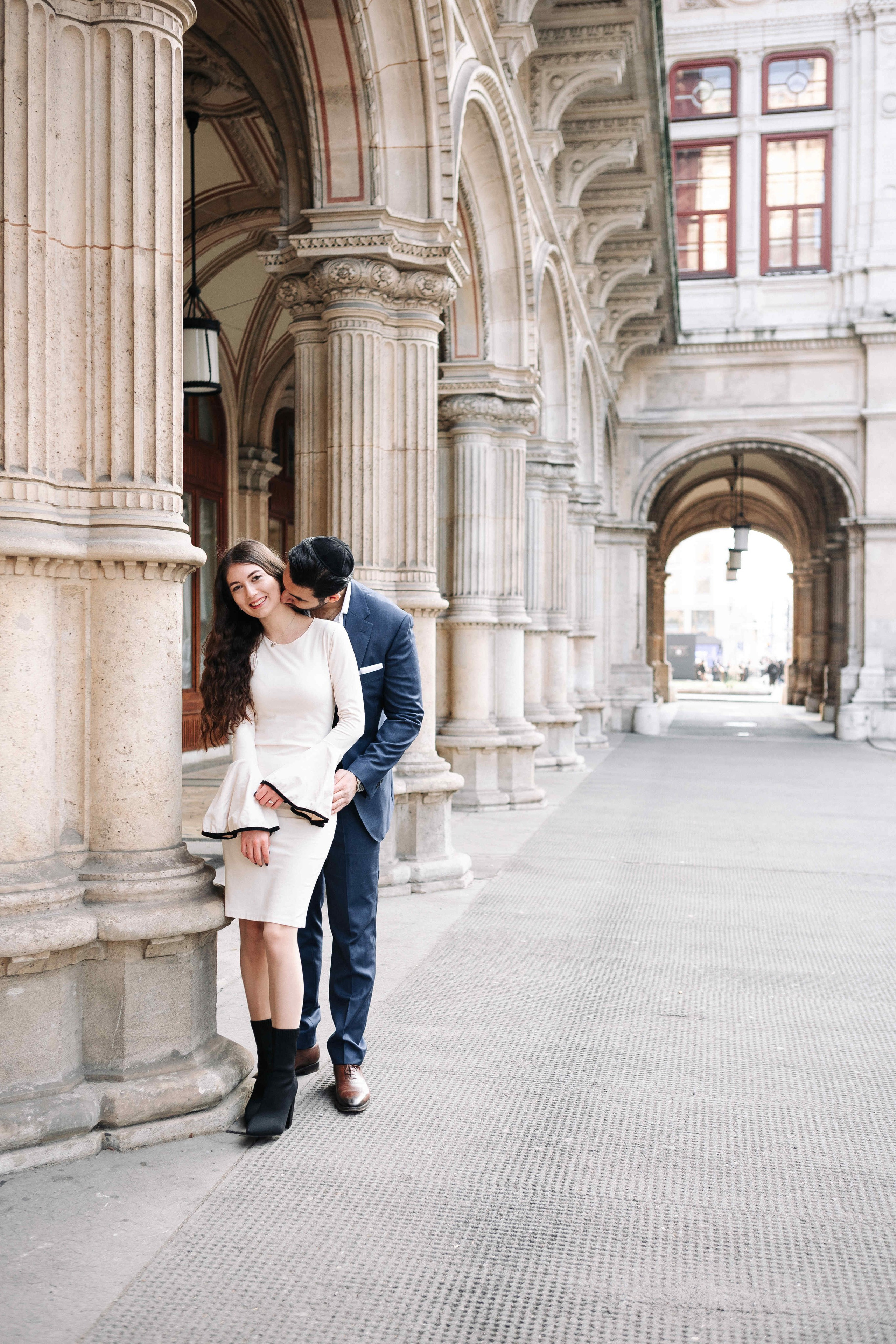 A LOVE STORY IN VIENNA. PHOTOGRAPHER IN ISRAEL