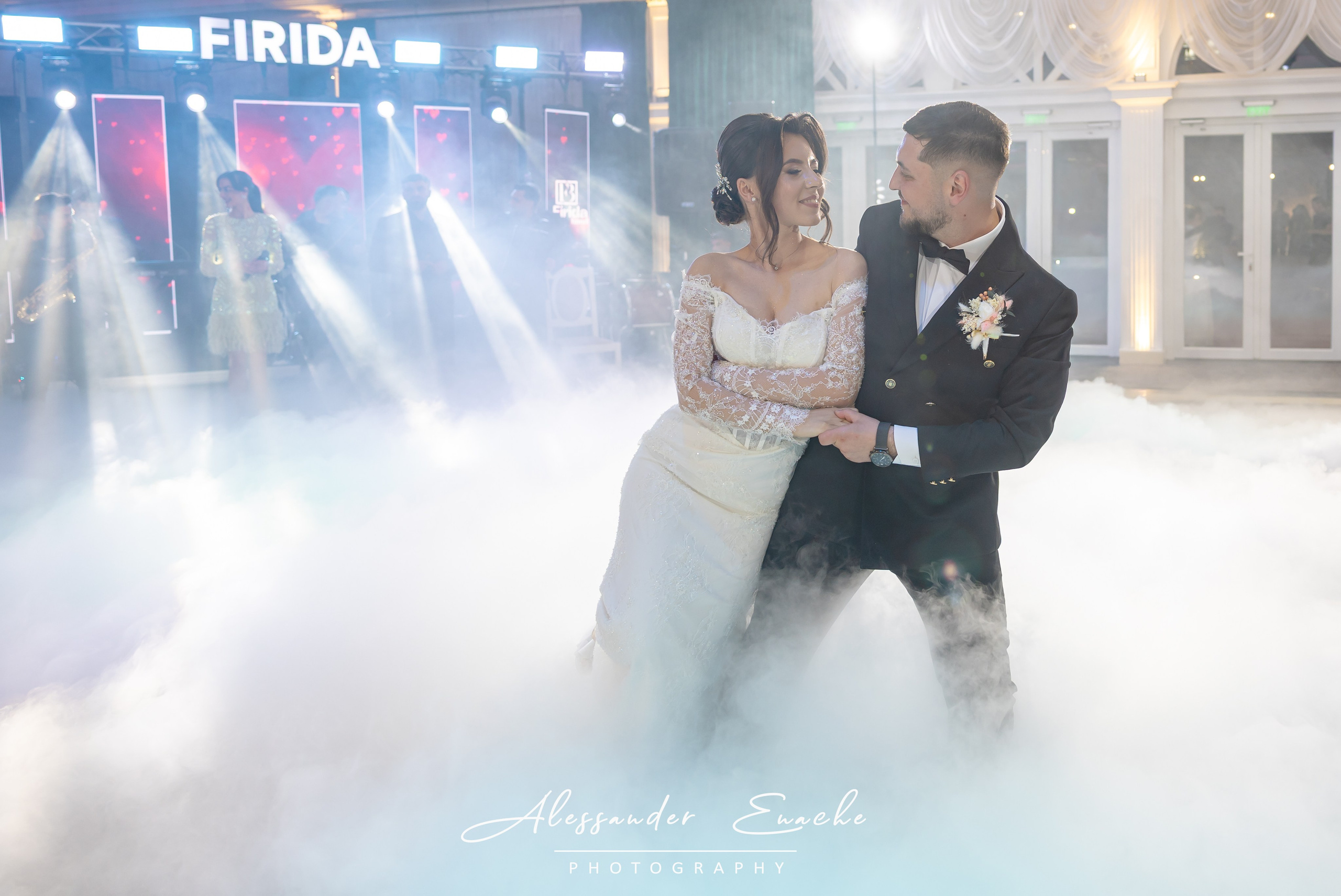 Alexandru & Roxana. Alessander Enache–Fotograf de Nuntă Piatra Neamț