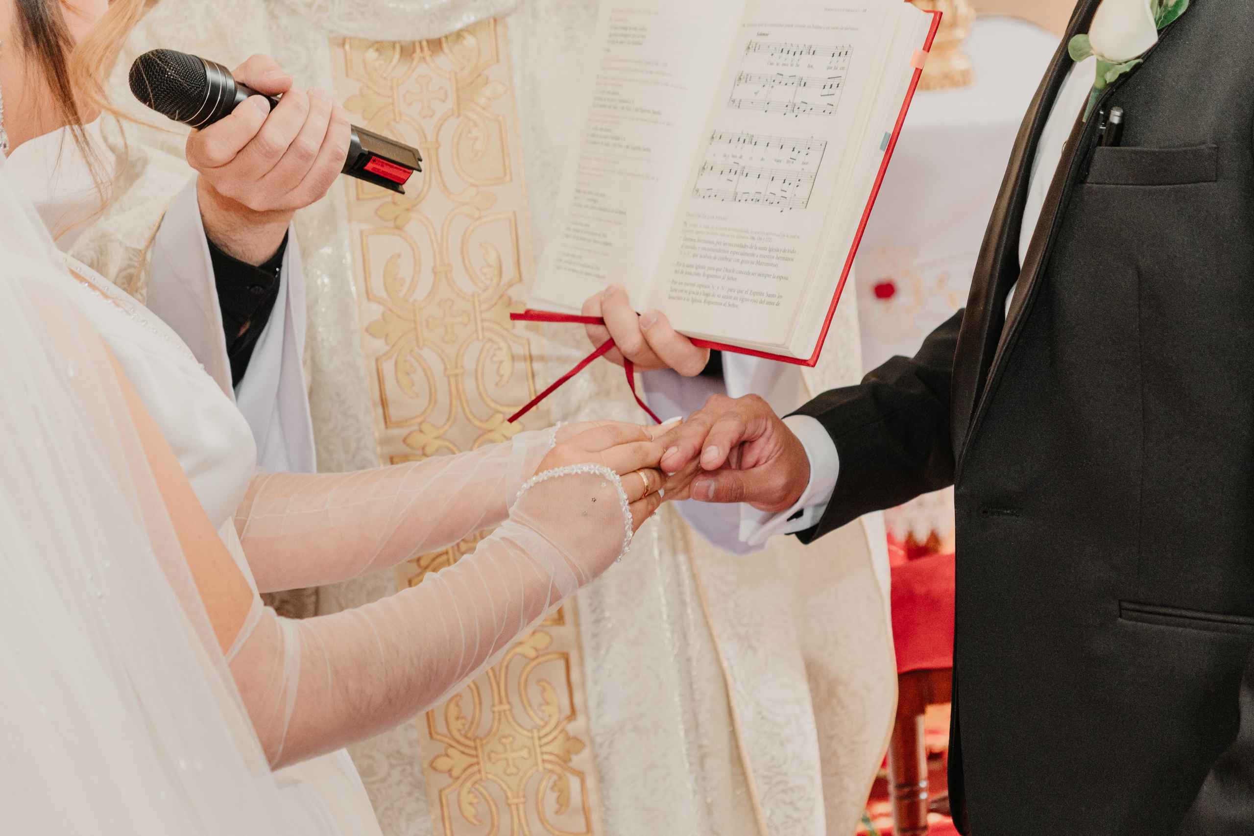 CAROL Y GERSON SOLO BODA. Studio KVTA | Fotografía y Video de Bodas en Arequipa