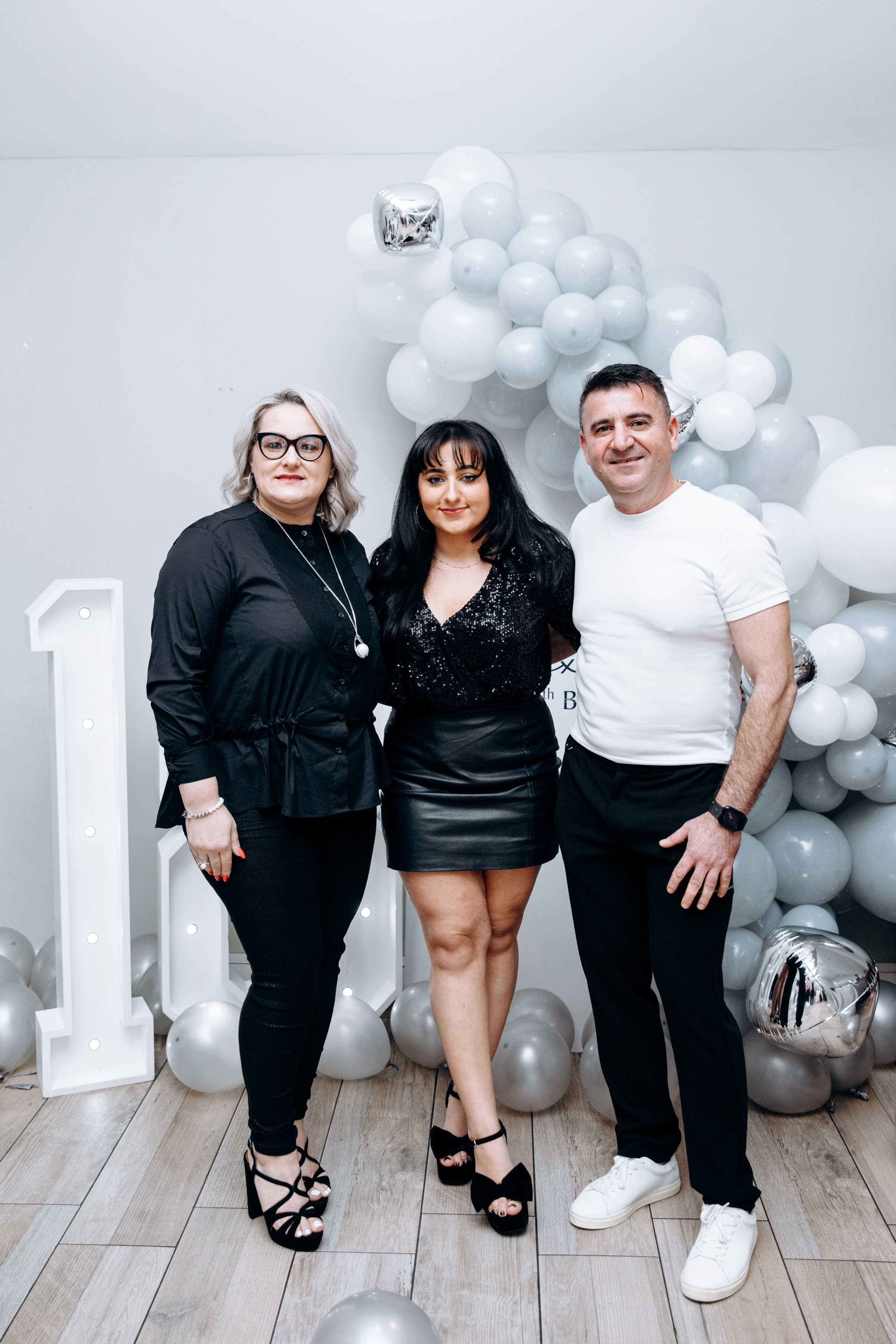 Alex’s 18 Birthday. Petru Gorea Photography | Family | Portrait | Fashion | Brand