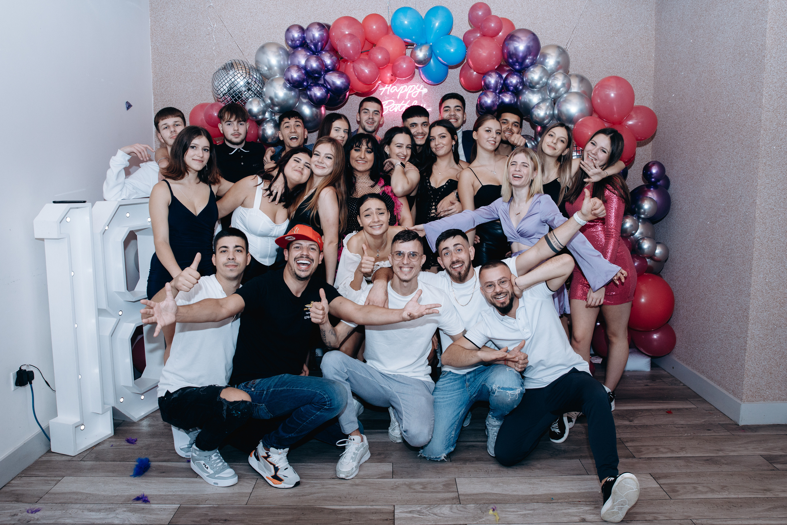 Crafty Christmas Party. Petru Gorea Photography | Family | Portrait | Fashion | Brand