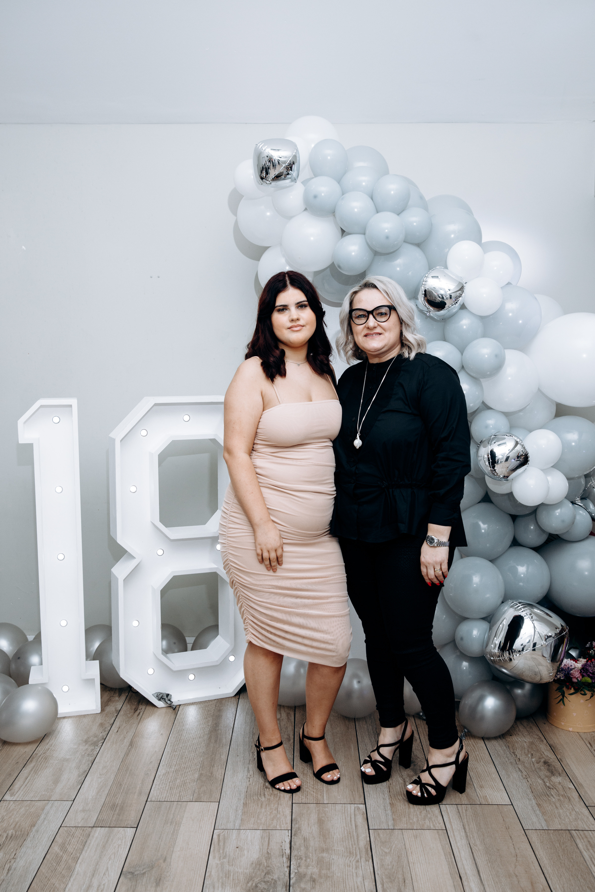 Alex’s 18 Birthday. Petru Gorea Photography | Family | Portrait | Fashion | Brand