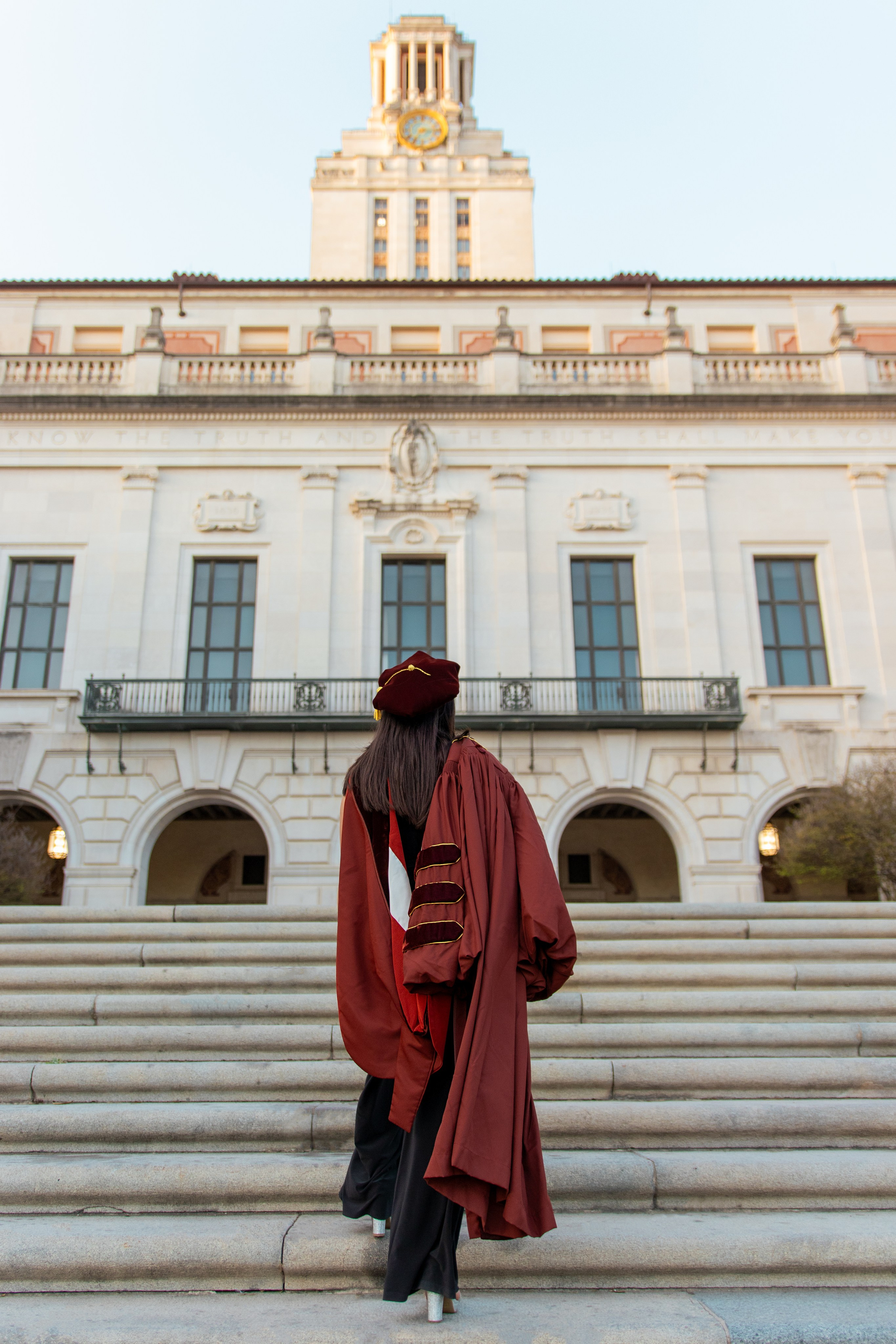 Alexiss' graduation photoshoot at the University of Texas Austin