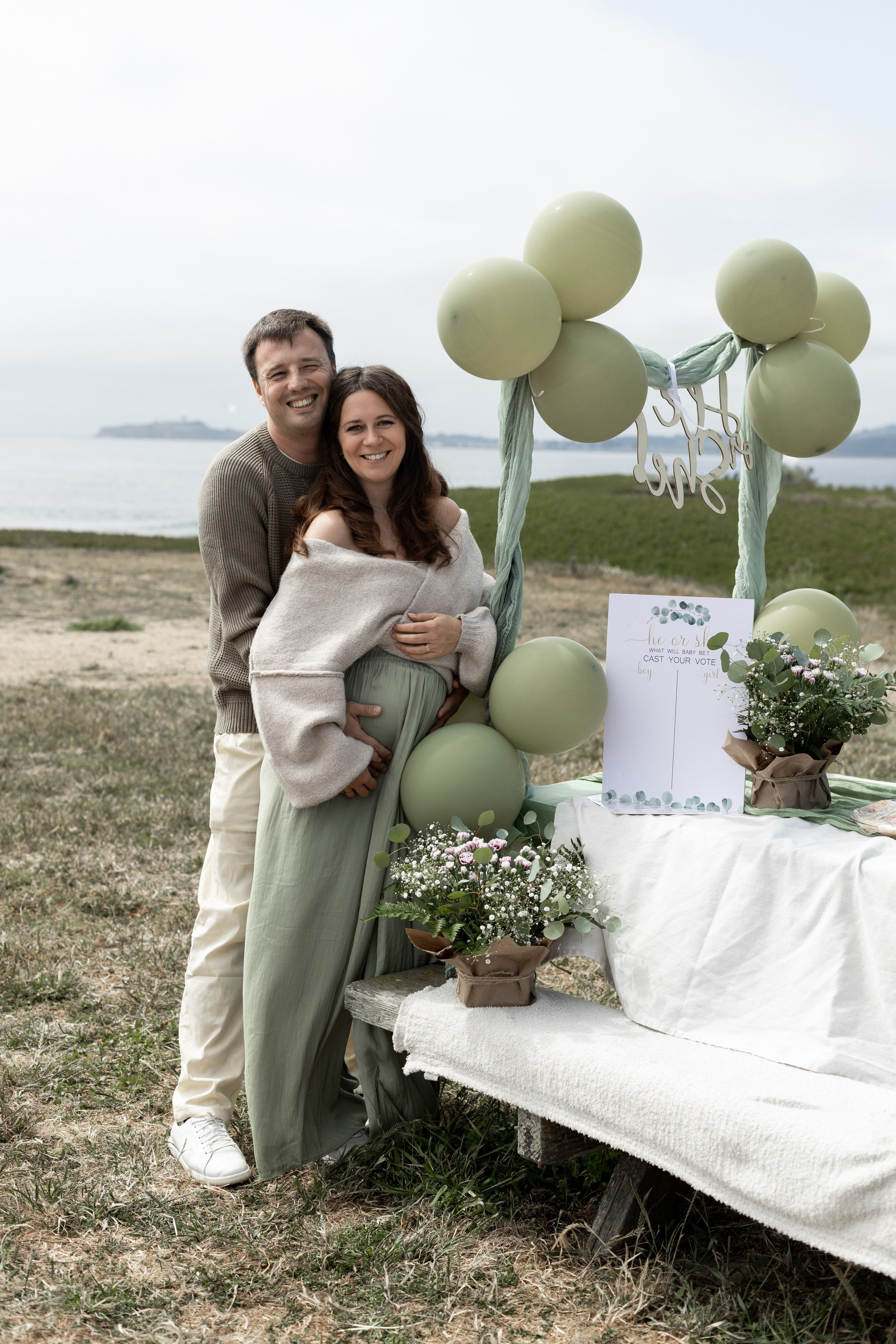 Gender Party. Family photographer in Bay Area, California