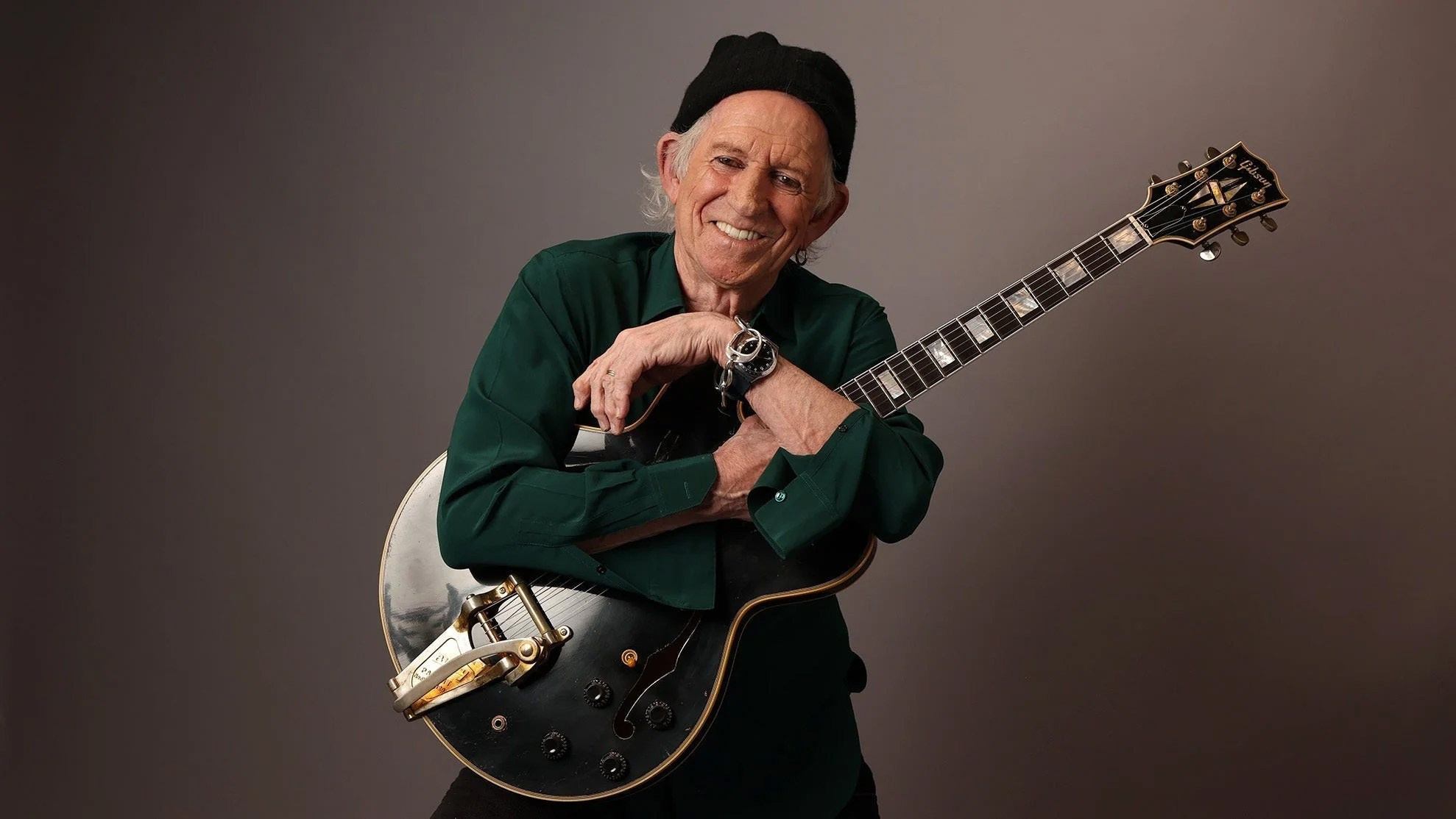 Gibson выпускает лимитированную Keith Richards 1960 ES-355 — гитару, изменившую историю рок-музыки | FOTKAI