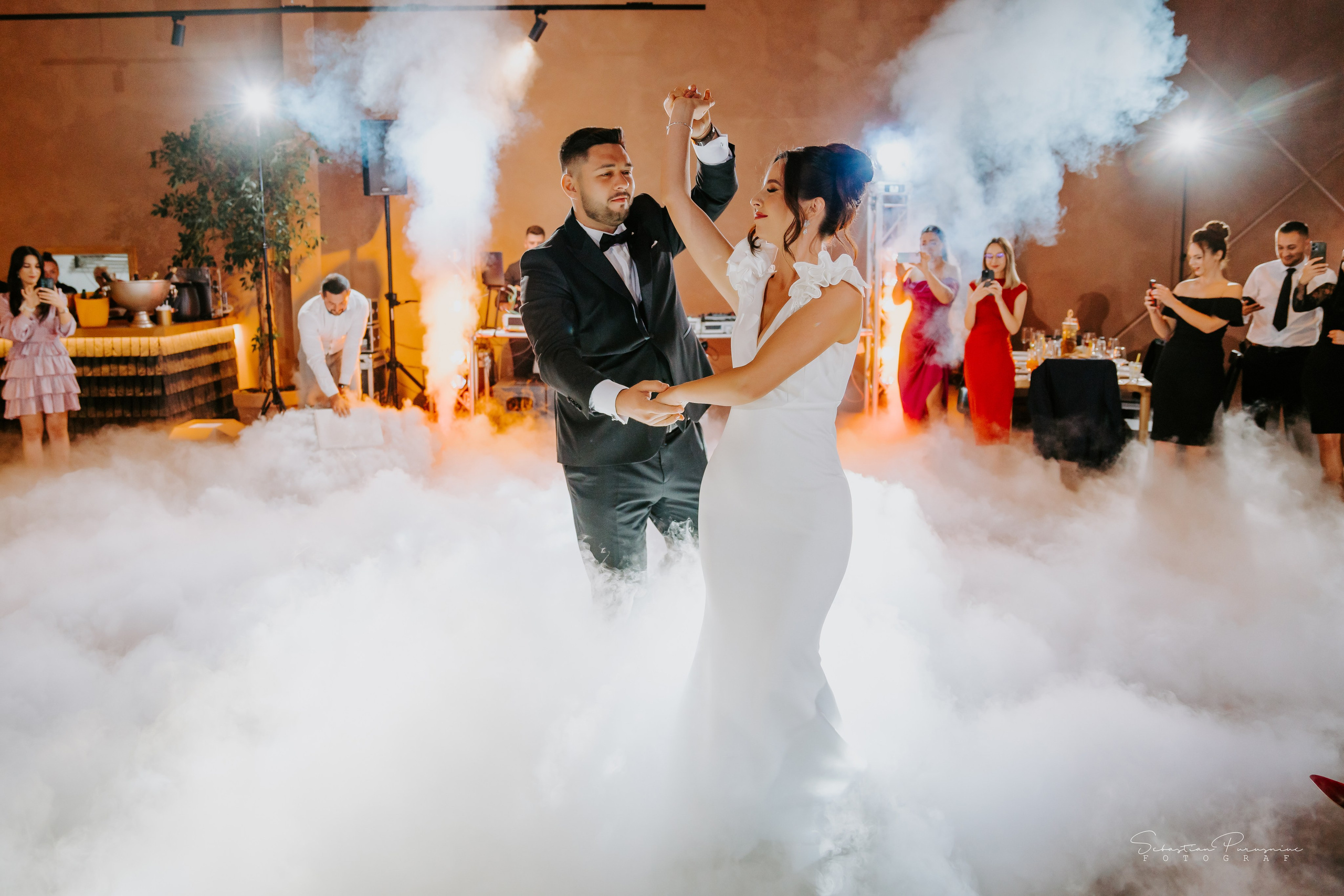 Ana & Bogdan. Sebastian Purusniuc Fotograf - Iasi