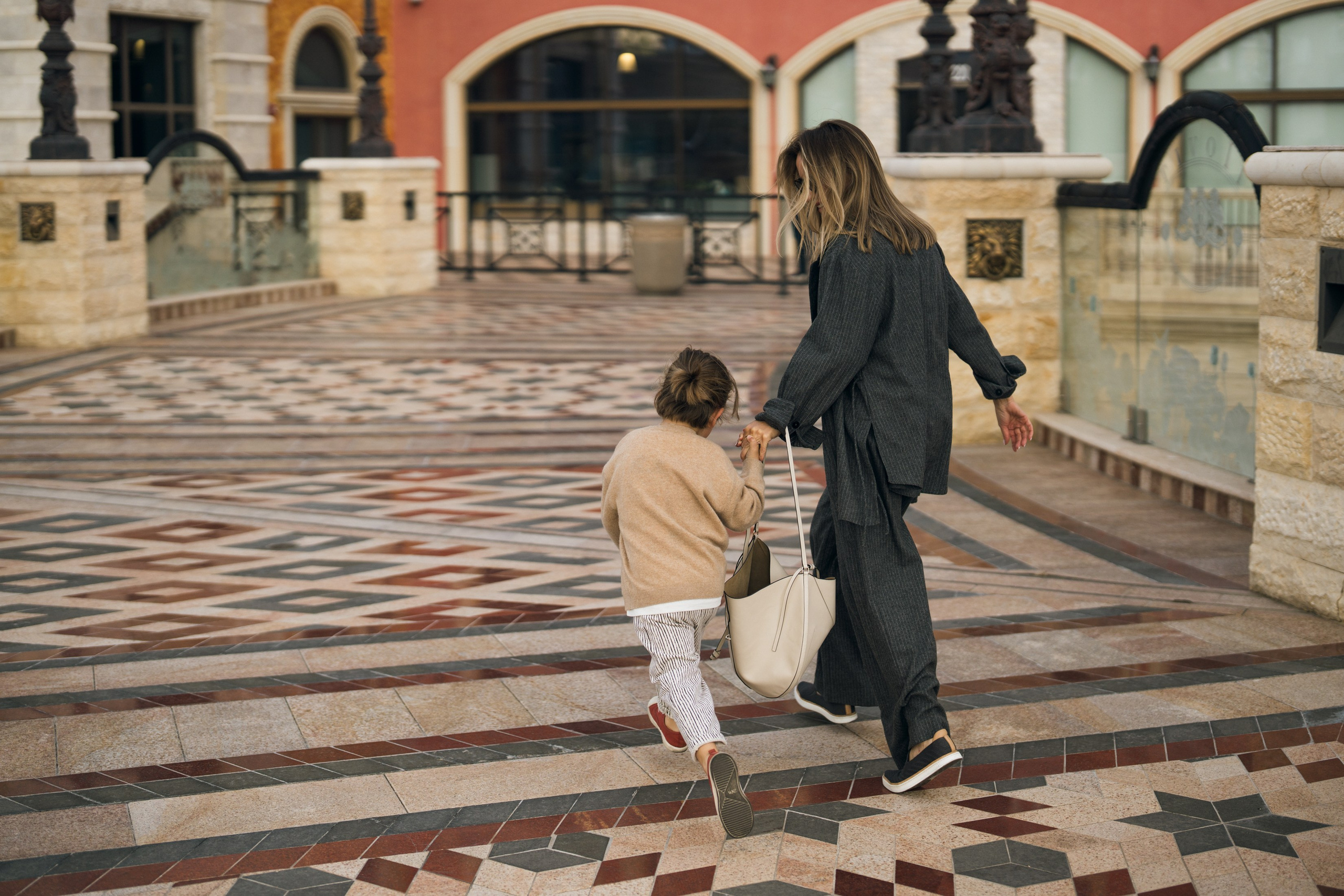 Natalia&Luca. Wedding & elopement photographer Viktoriya Kravtsov. Las Vegas