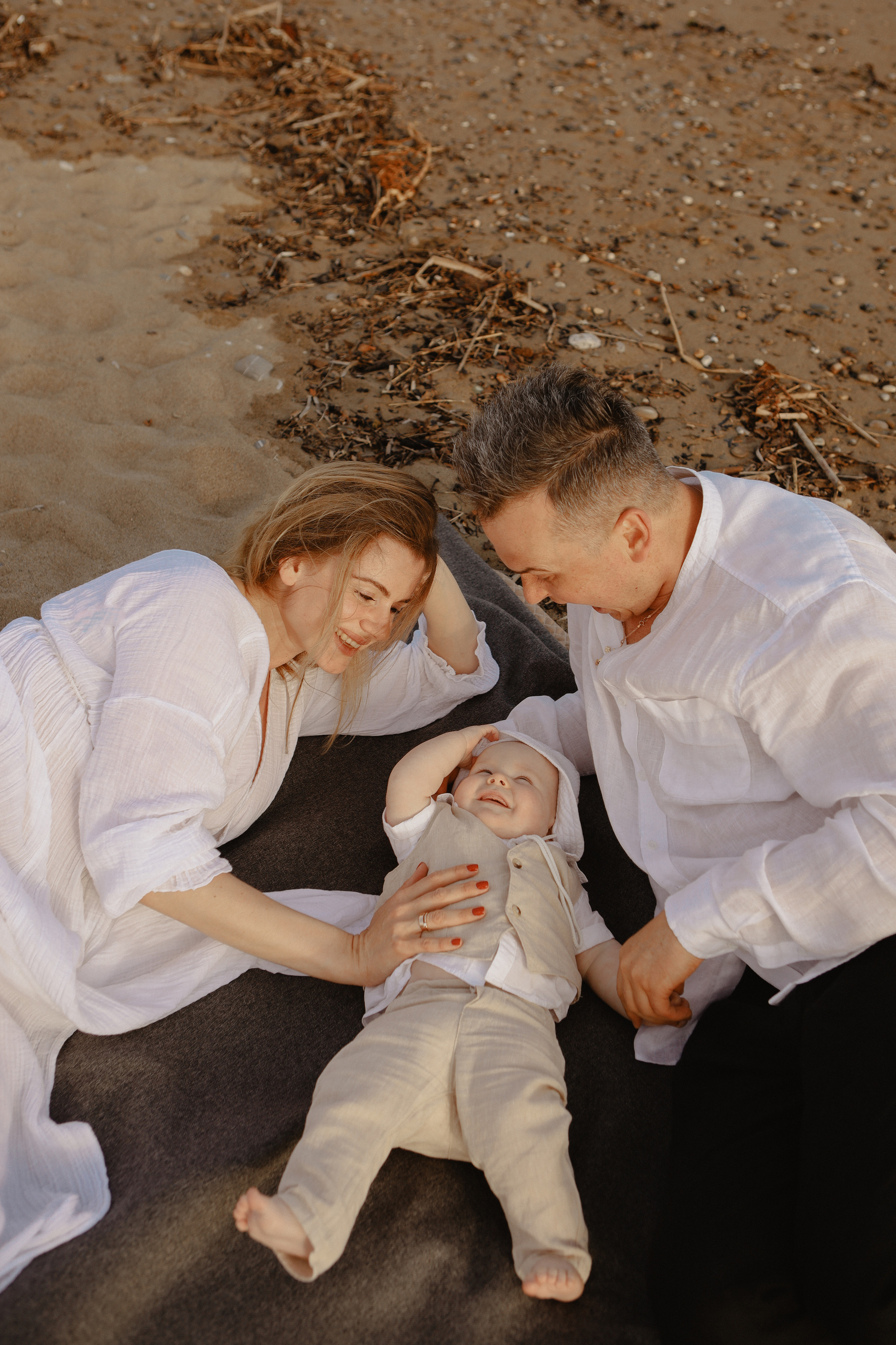 Alexander, Yana and Svyatoslav. Photographer Lisbon|Portugal Nadiya Kharytonenko