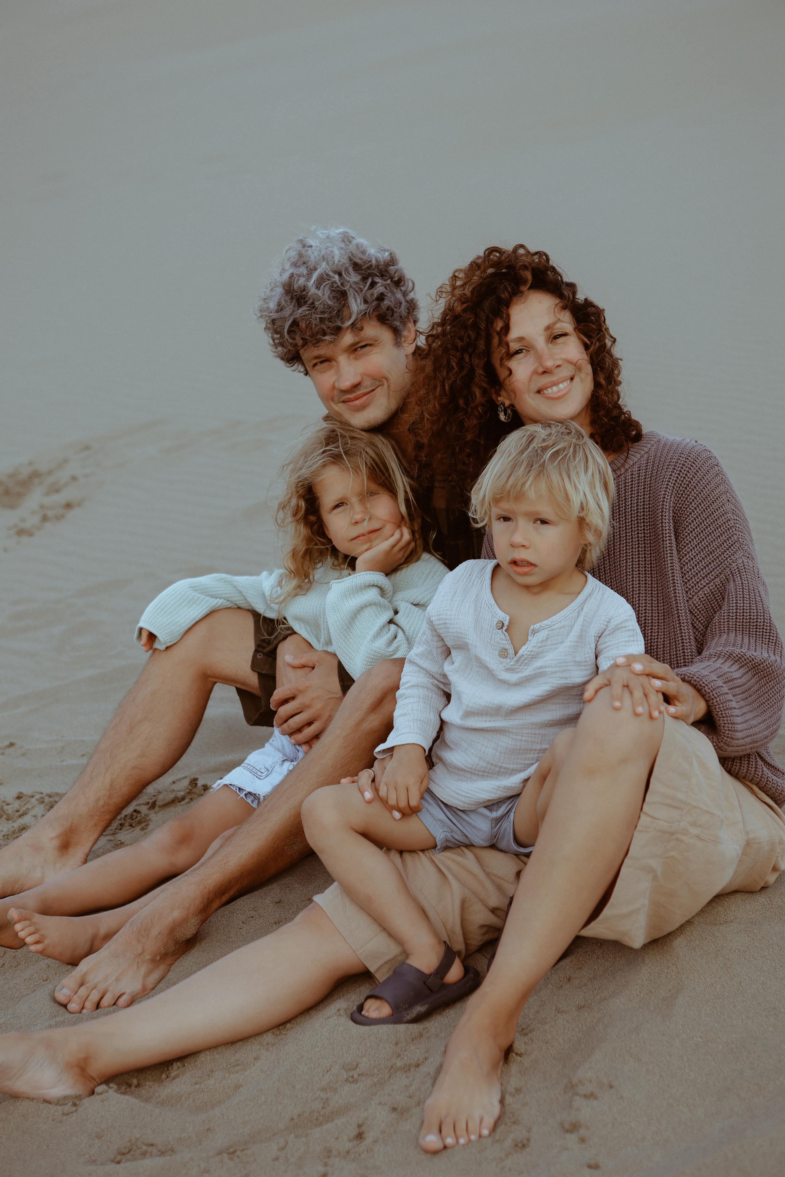 Galina, Dmitry, Mia, Emil. Photographer Lisbon|Portugal Nadiya Kharytonenko