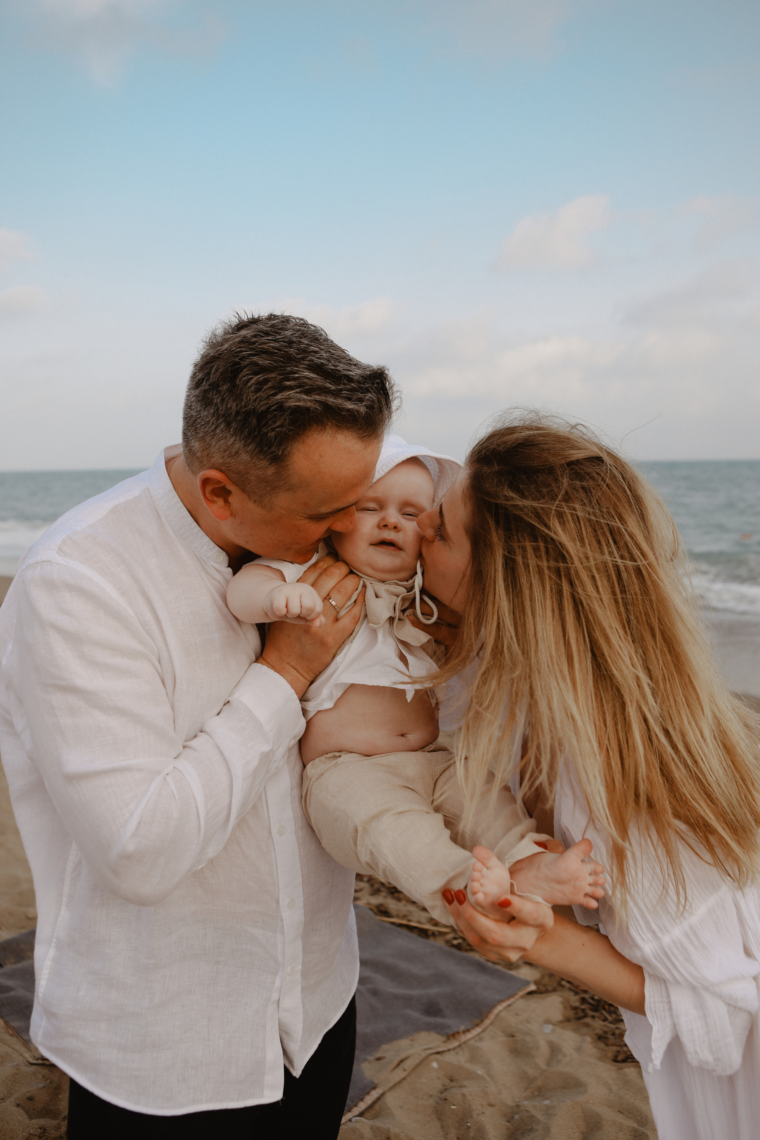 Alexander, Yana and Svyatoslav. Photographer Lisbon|Portugal Nadiya Kharytonenko