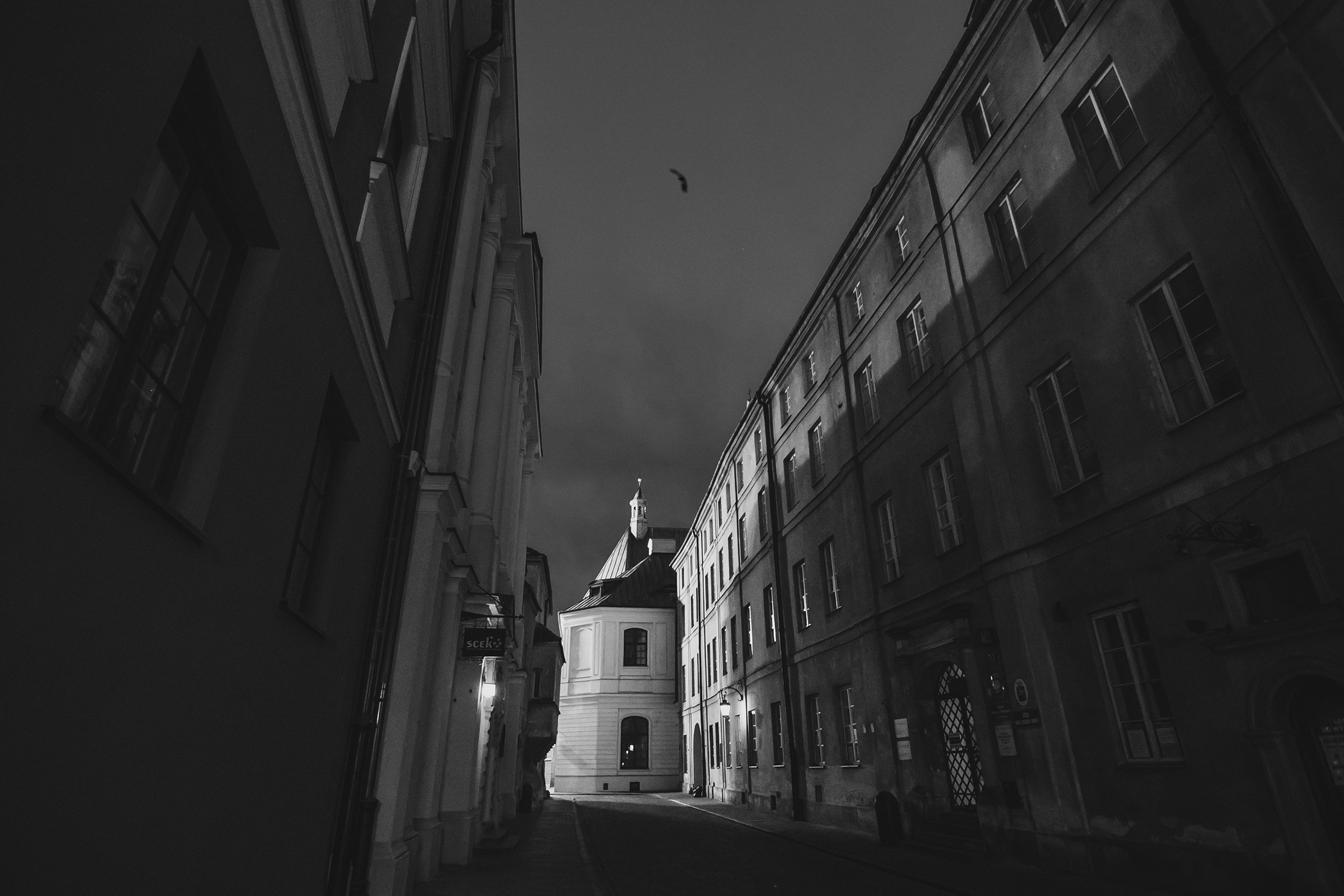 Warsaw. Photographer in Yerevan