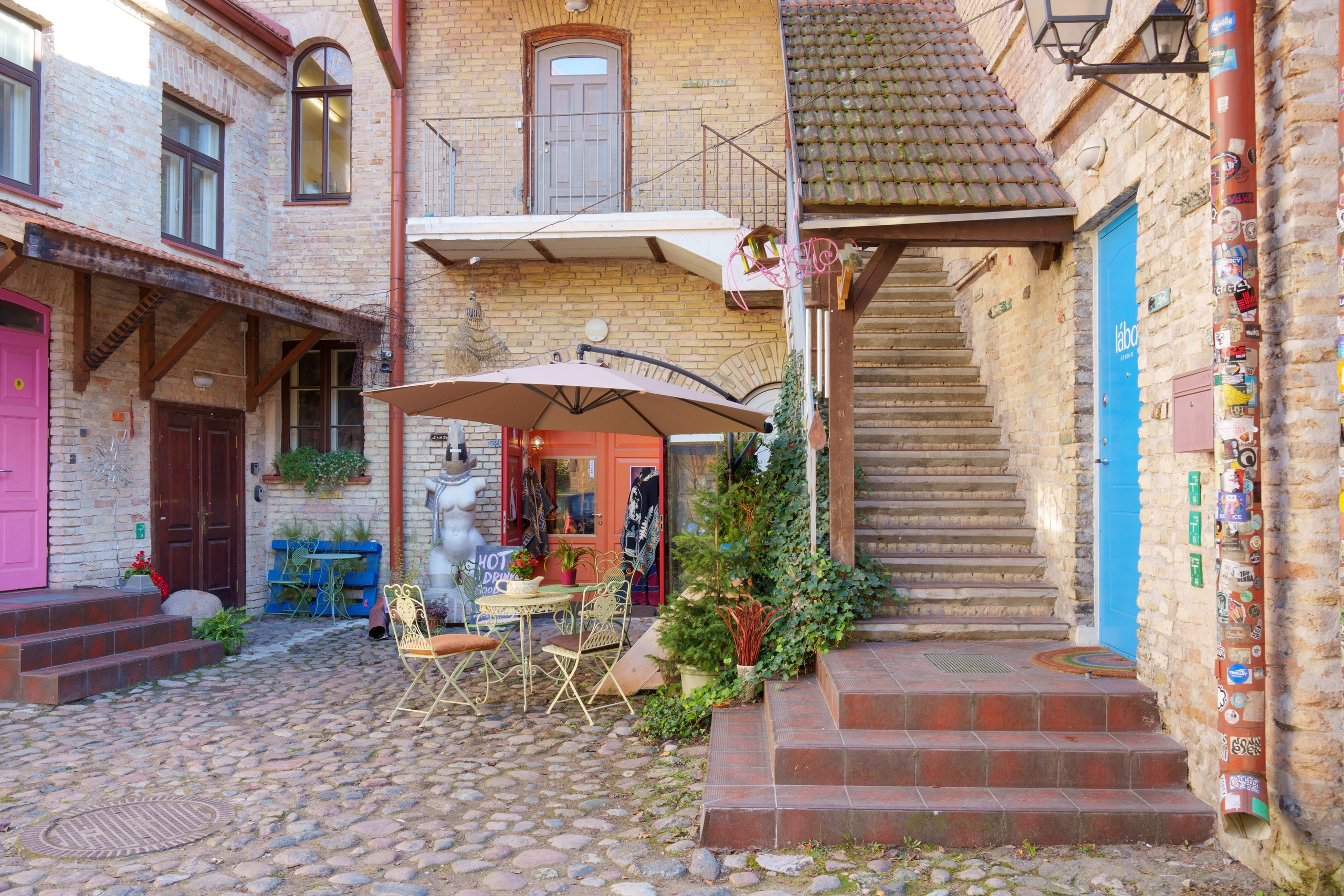 Užupio g.2. Elina Sapiega fotografė Vilniuje