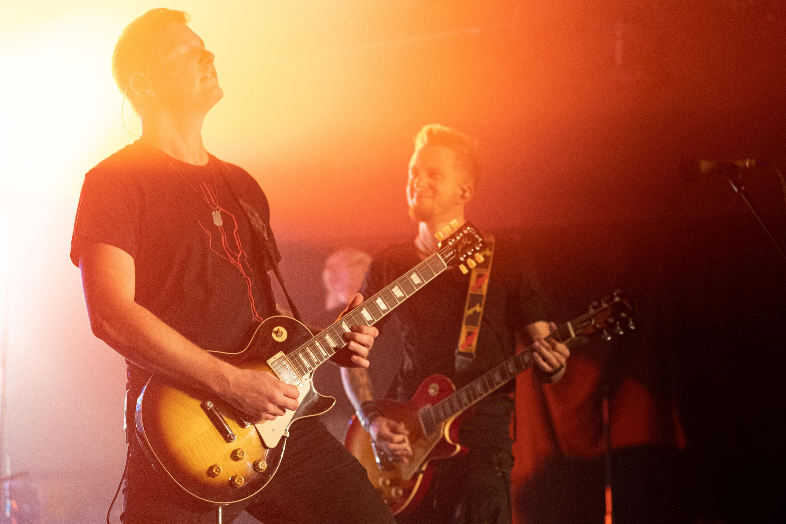 Imset & Ekvorna | Rock concert. Photographer in Lisbon Elena Lialina