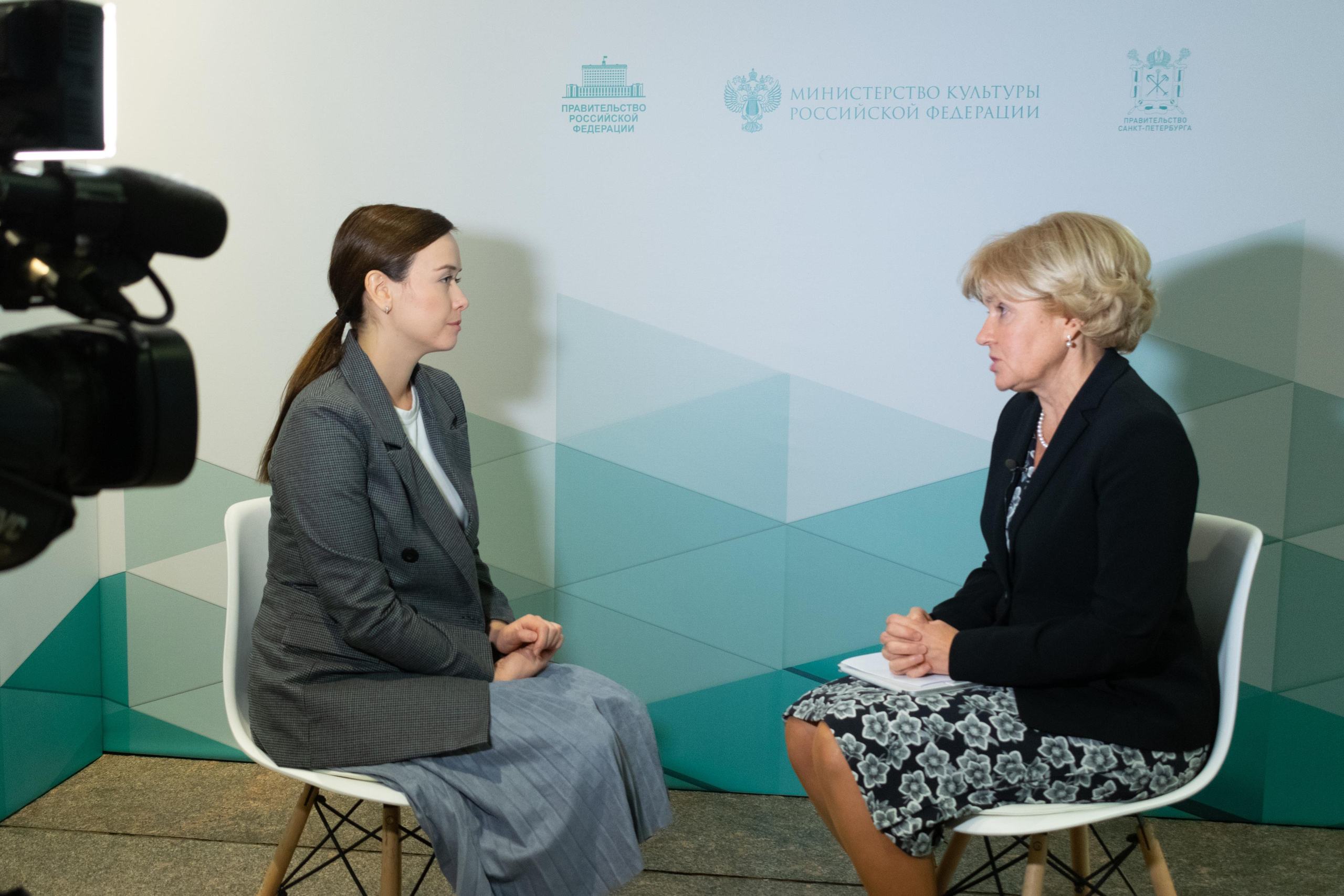 International Cultural Forum | Saint Petersburg. Photographer in Lisbon Elena Lialina