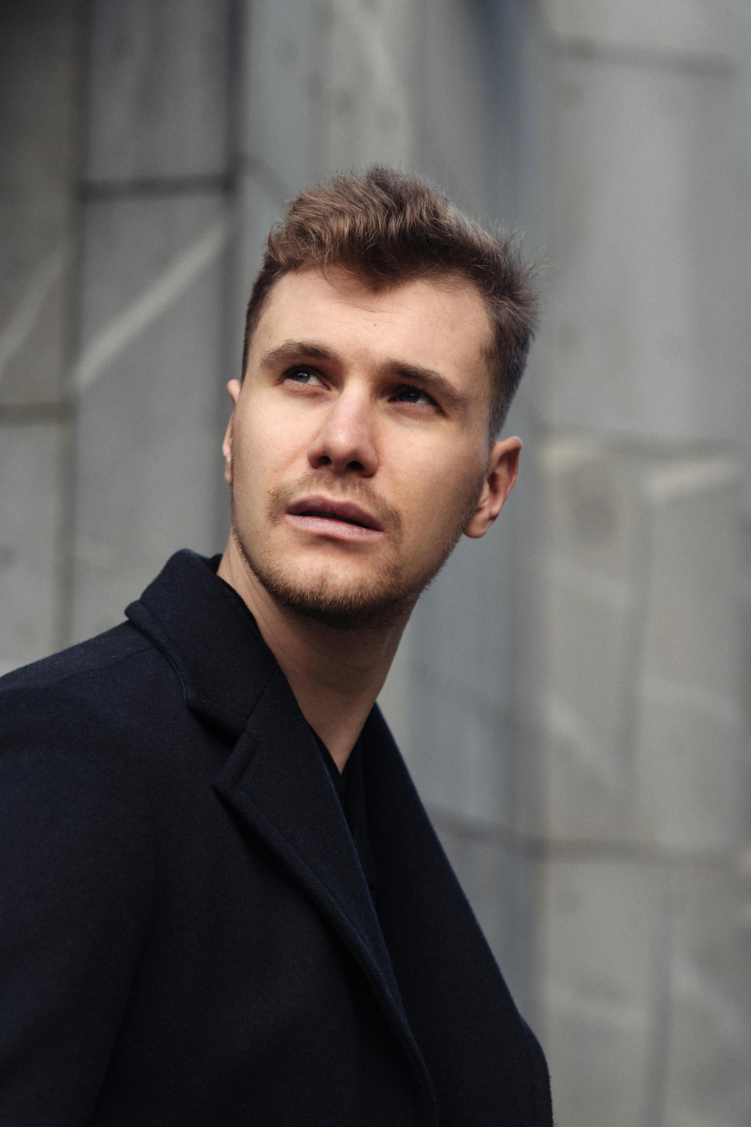 Domen. Photographer in Lisbon Elena Lialina