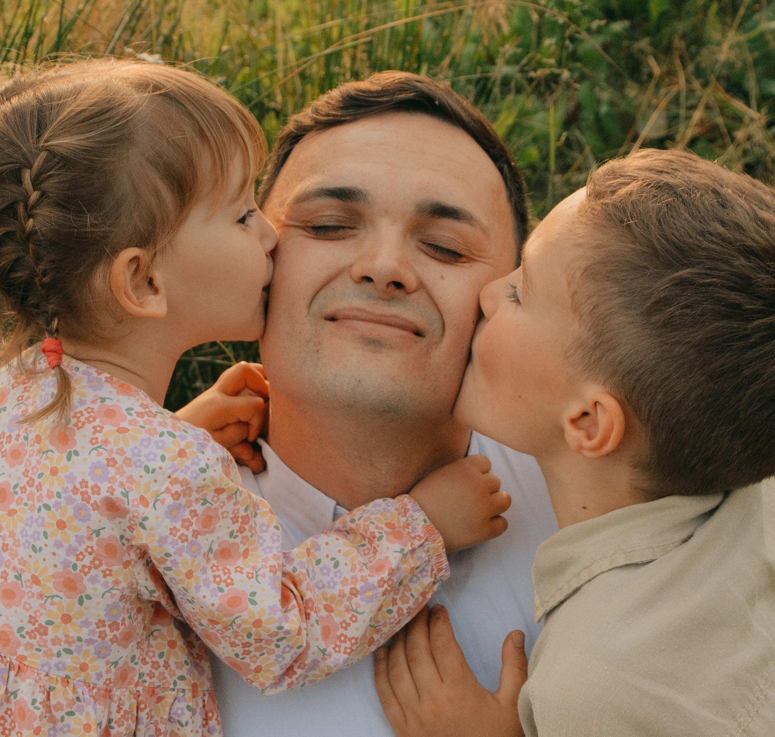 Family photoshooting R&A. Anastasiia Buchinskaia Photographer in Milan