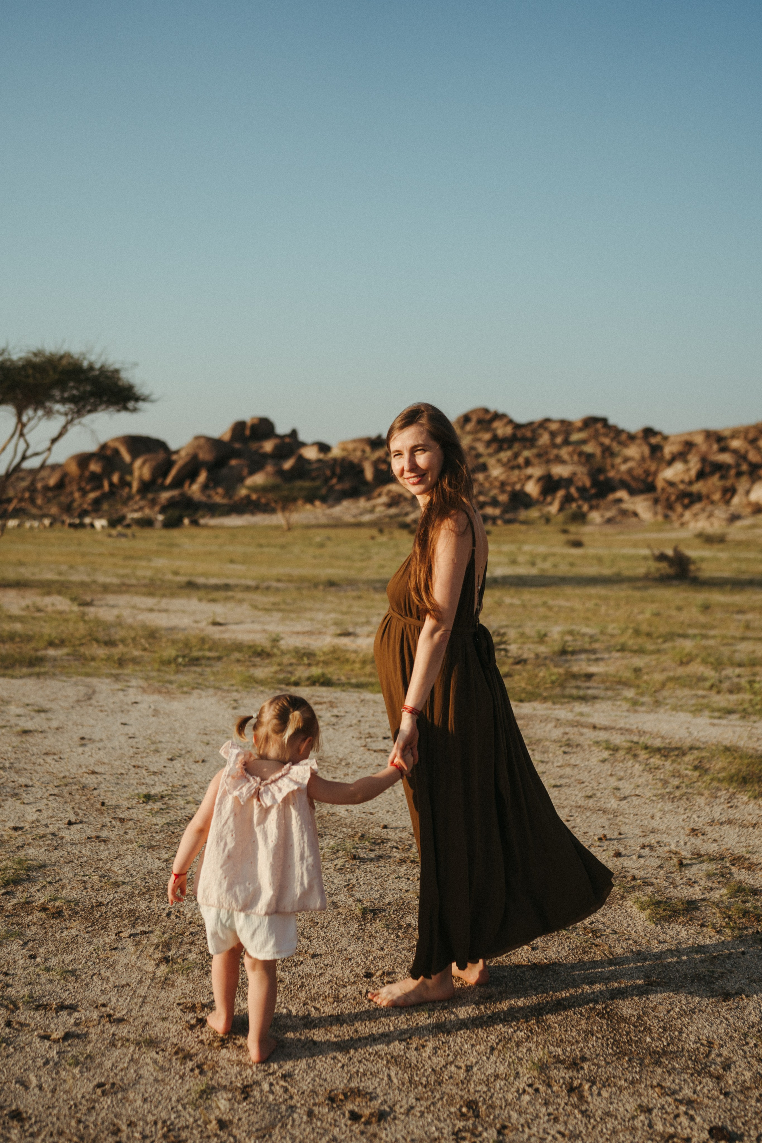 Khoroshilovs Family. Family photographer in Saudi Arabia