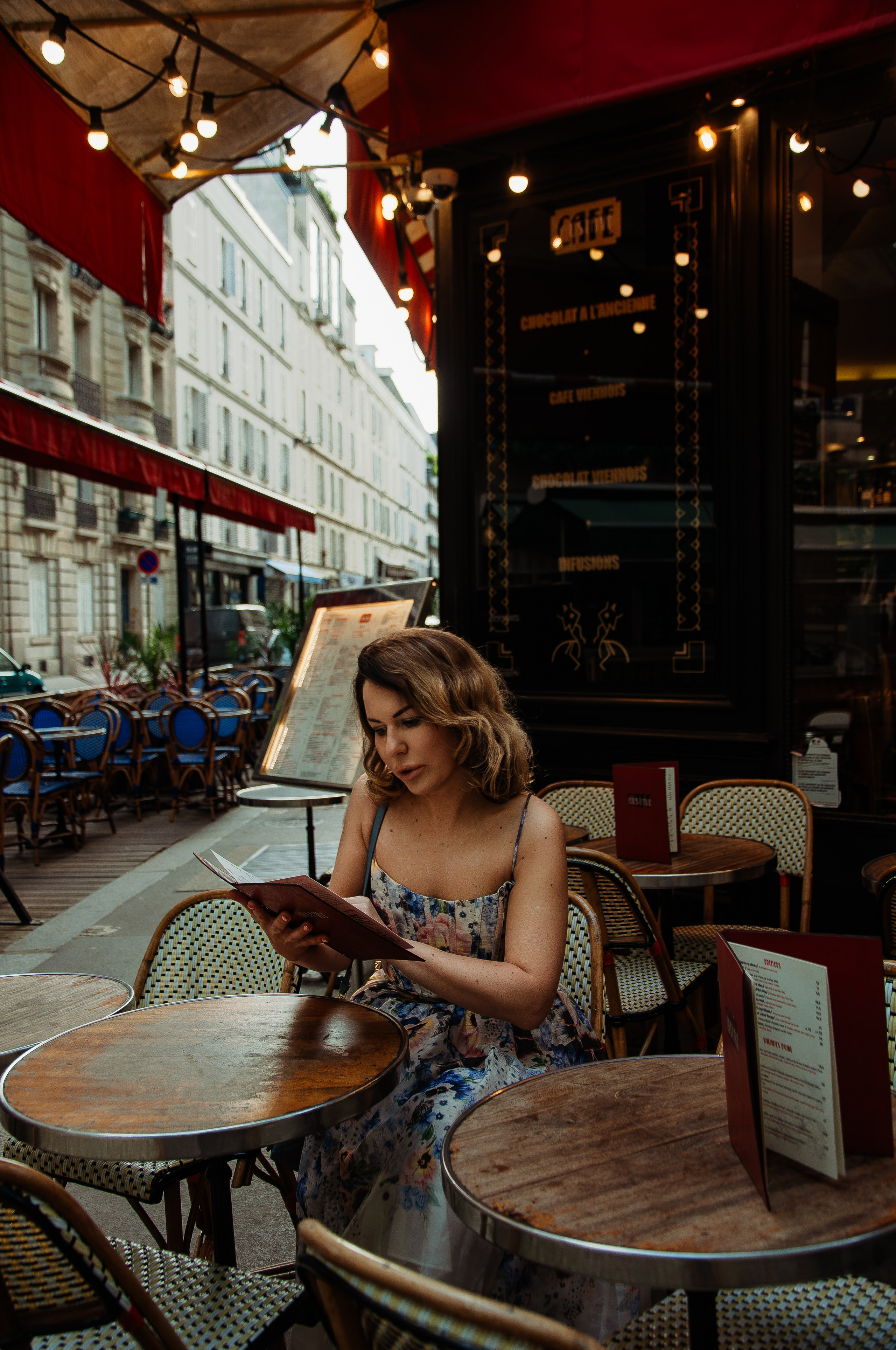 Индивидуальная фотосессия в Париже. Фотограф в Париже Полина Осипова