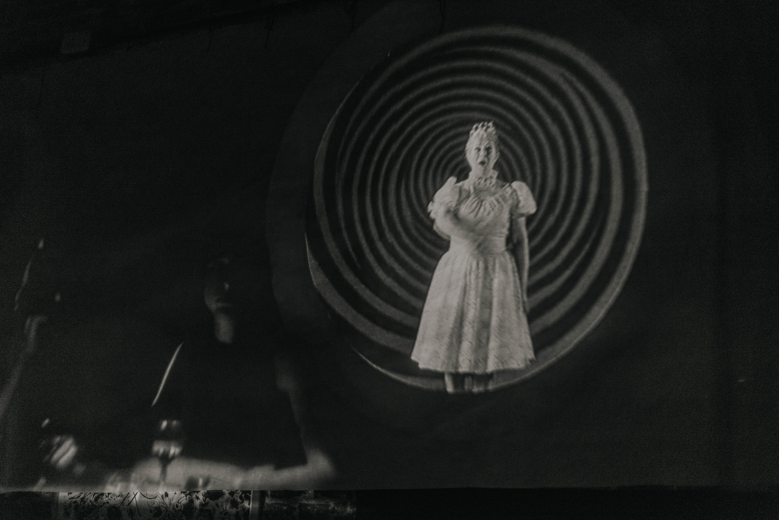 Ladno.cooperativa. Photographer @elmirkami in the city of Buenos Aires