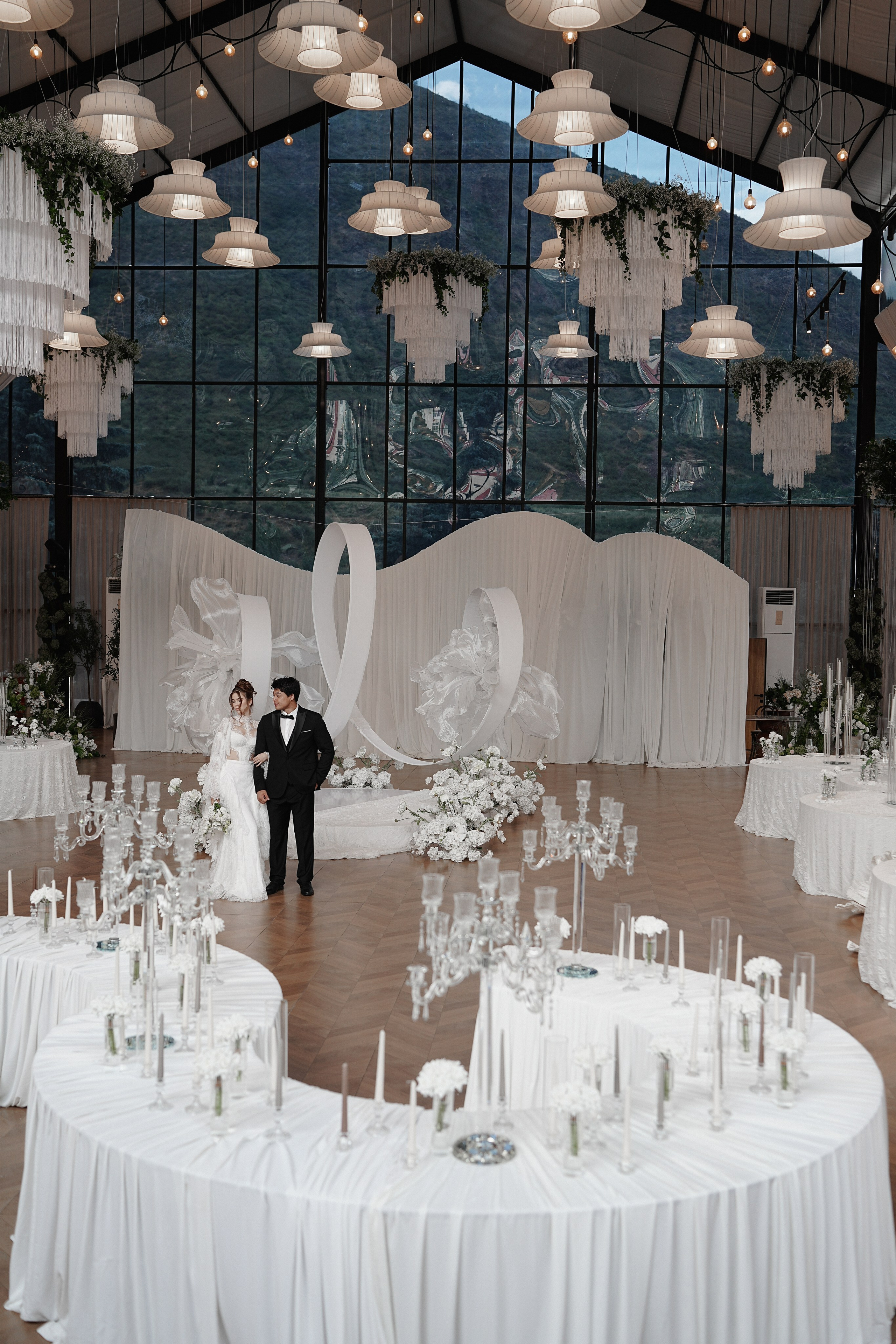 E & A. Sariev